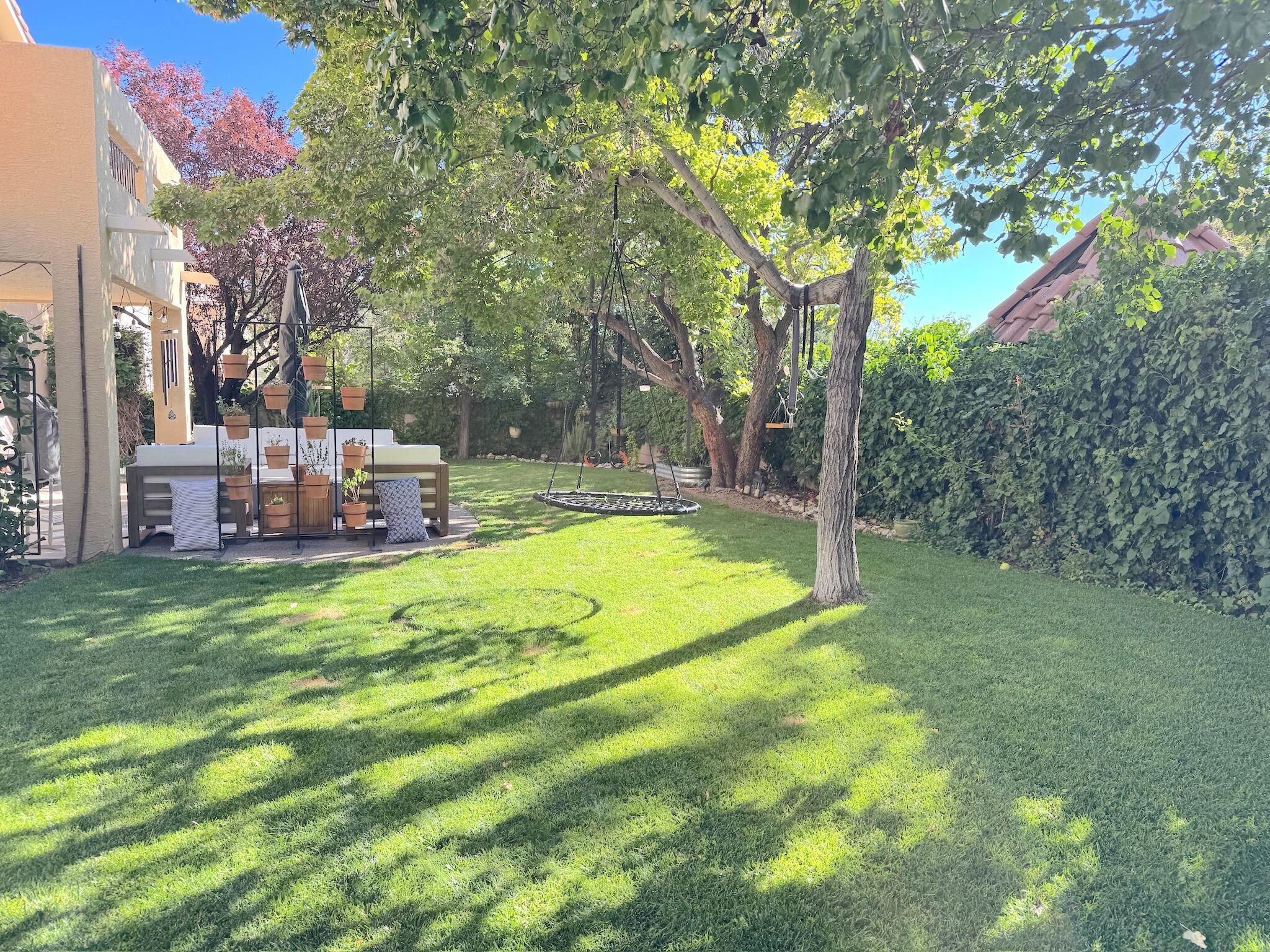 6119 Bancroft Court NE