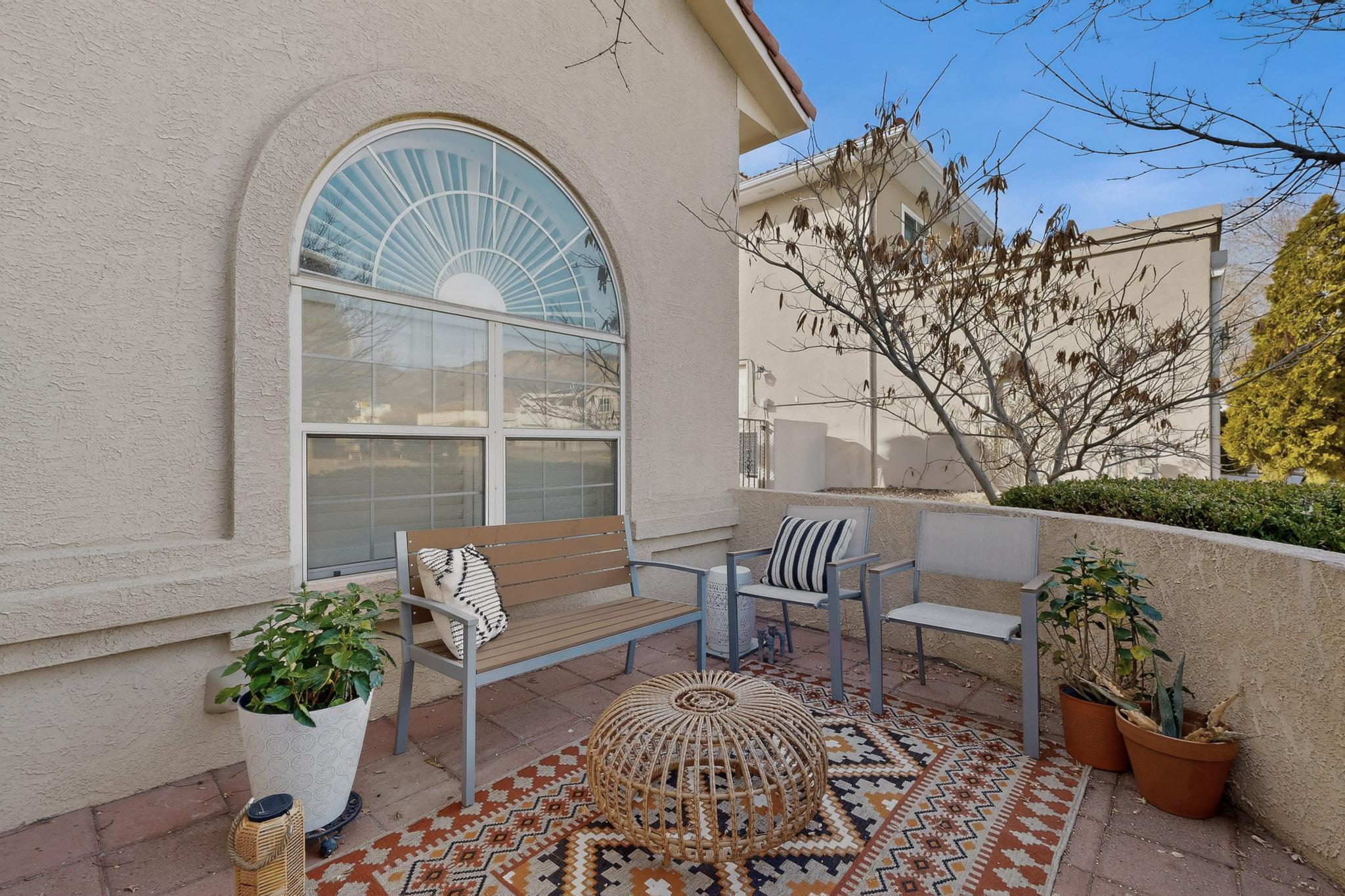 6119 Bancroft Court NE