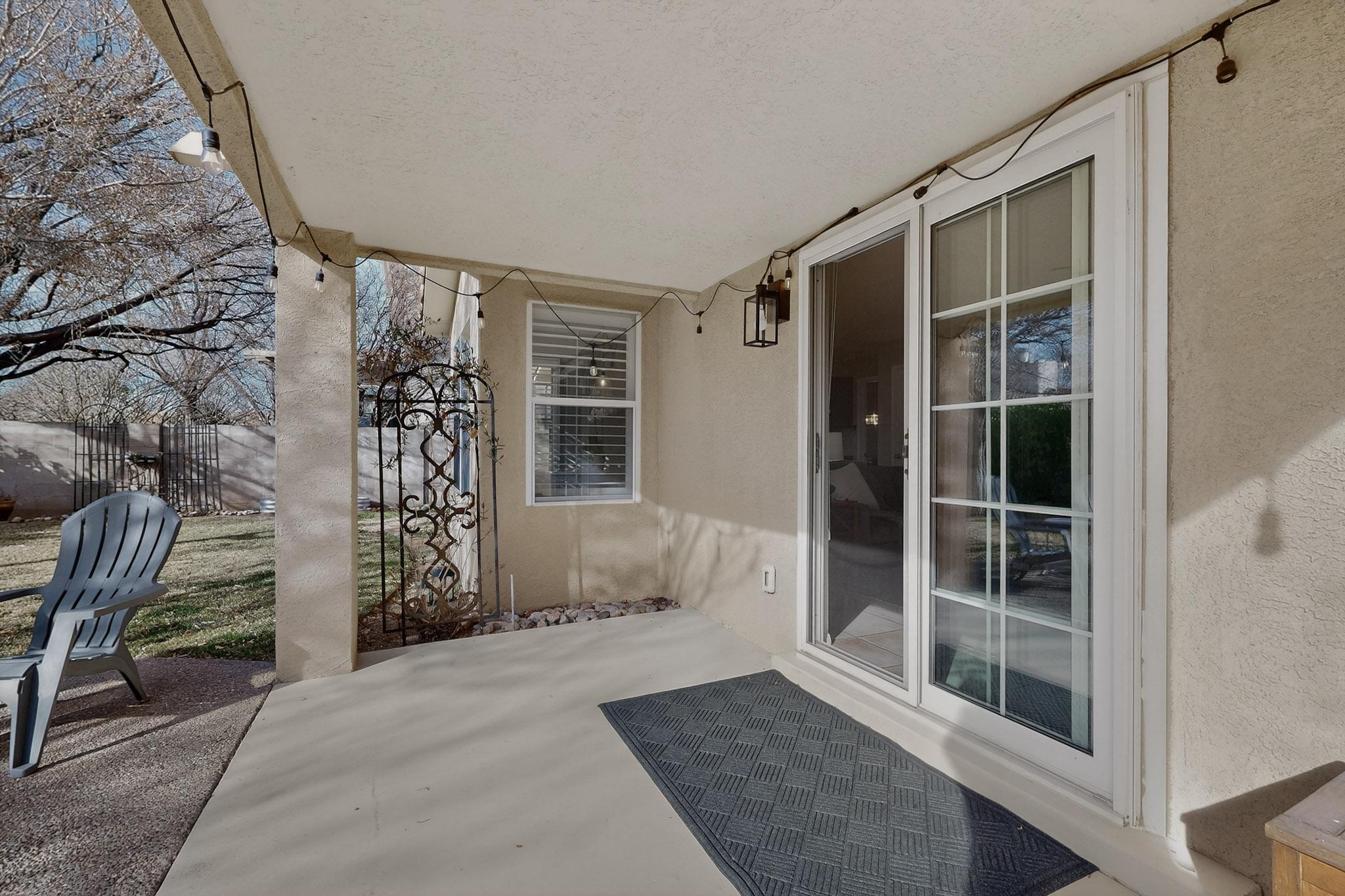 6119 Bancroft Court NE