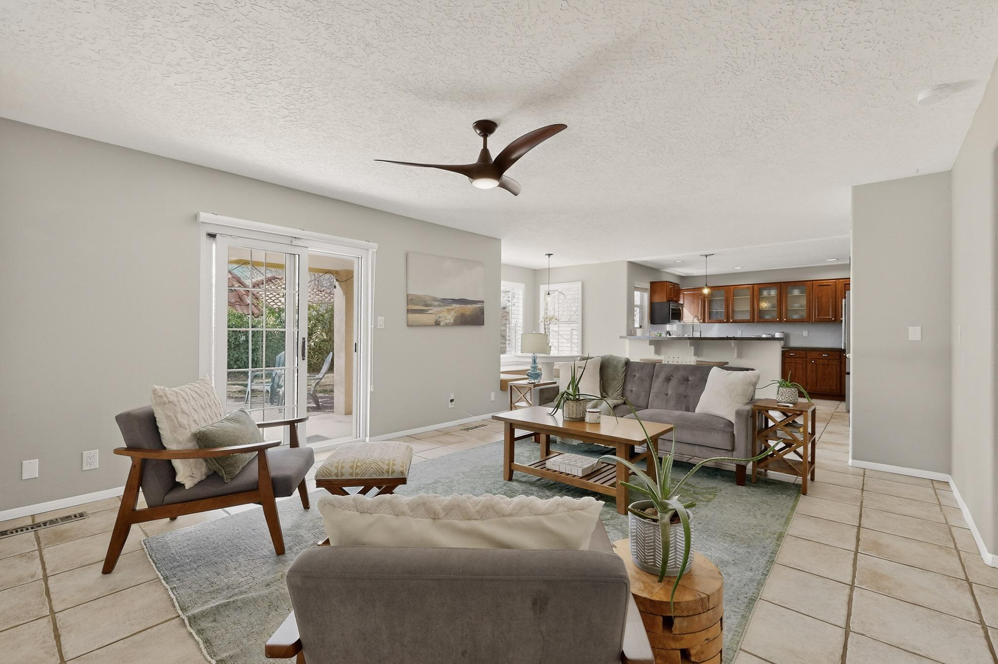 6119 Bancroft Court NE