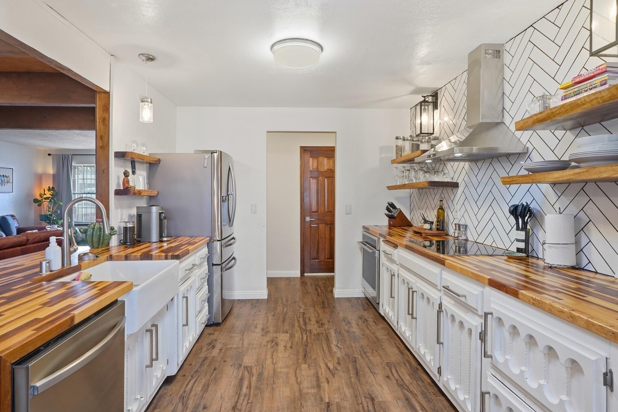 14205 Marquette Drive NE