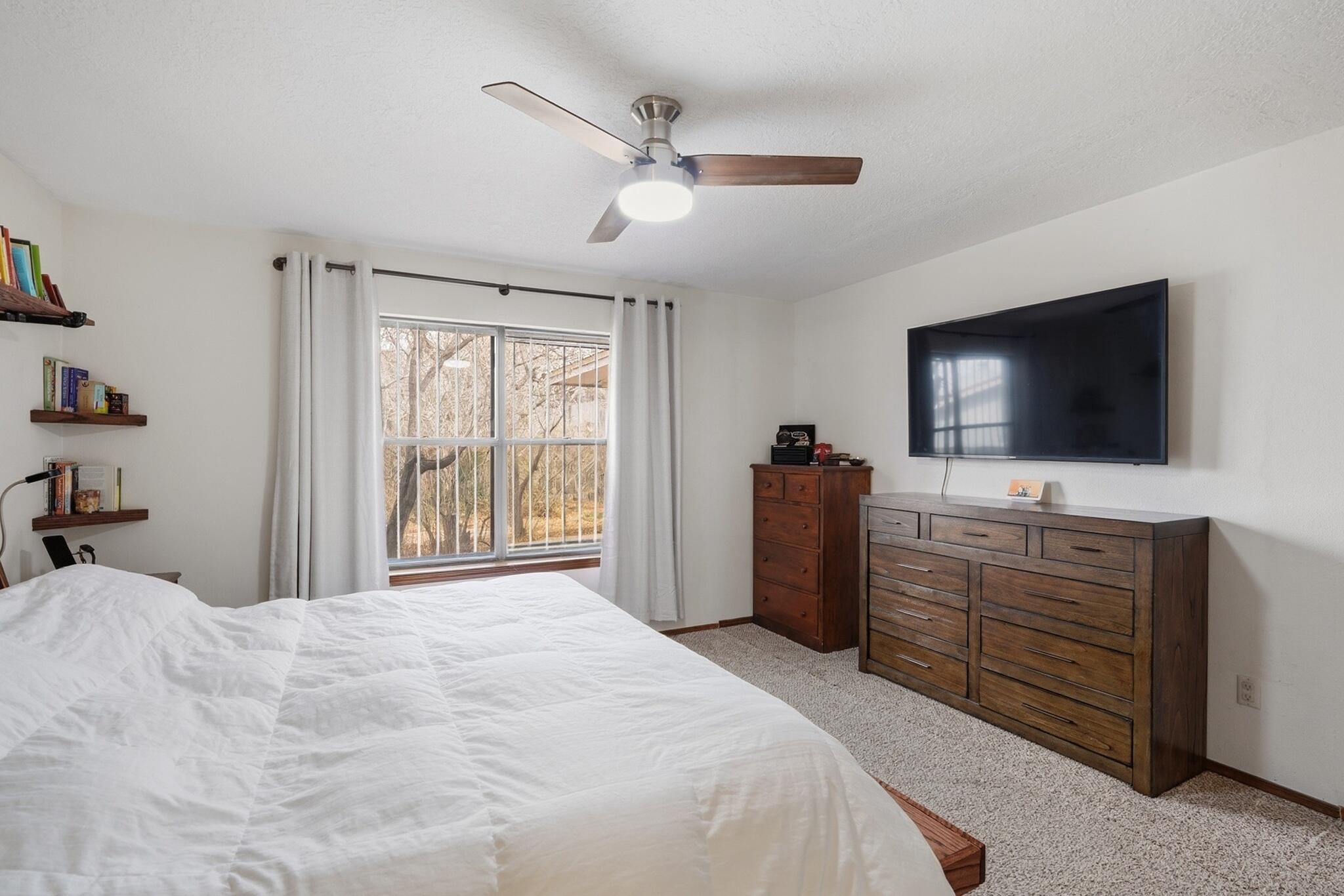 14205 Marquette Drive NE