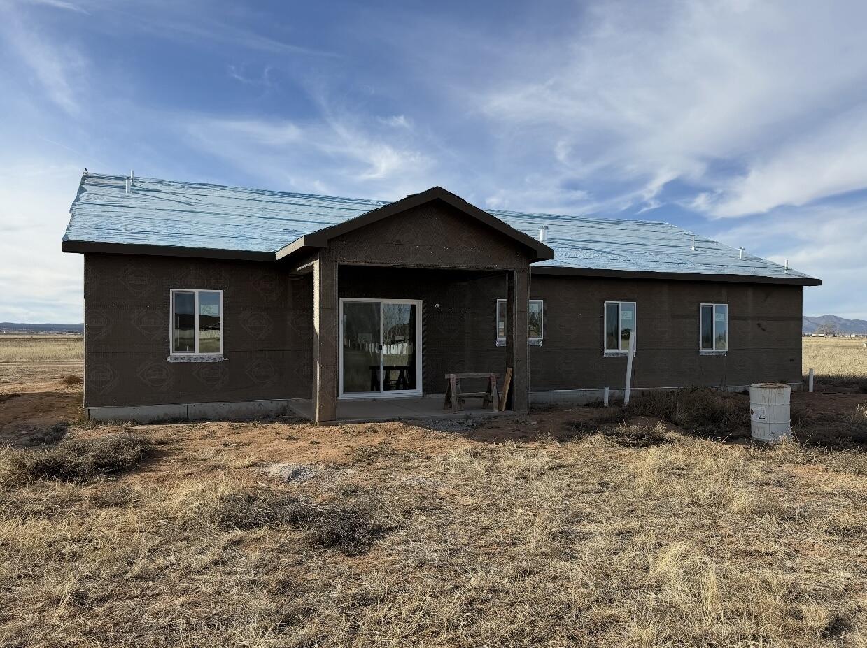 37 Lobo Drive