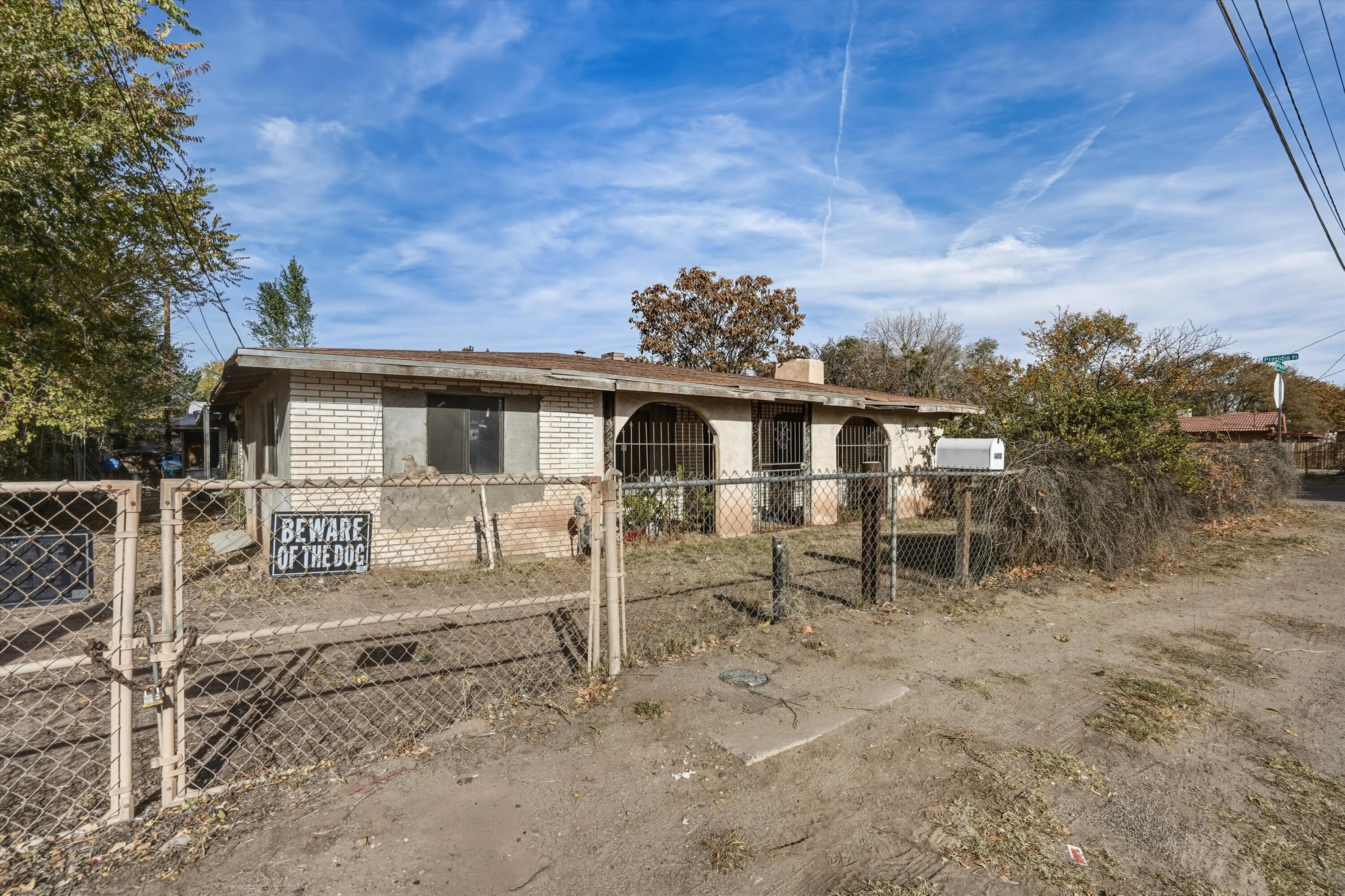 2241 San Ygnacio Road SW