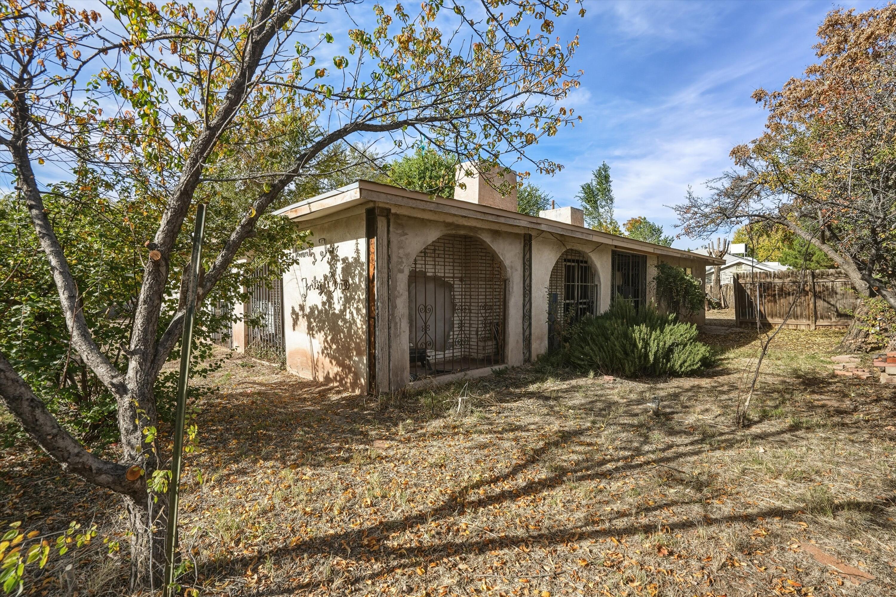 2241 San Ygnacio Road SW