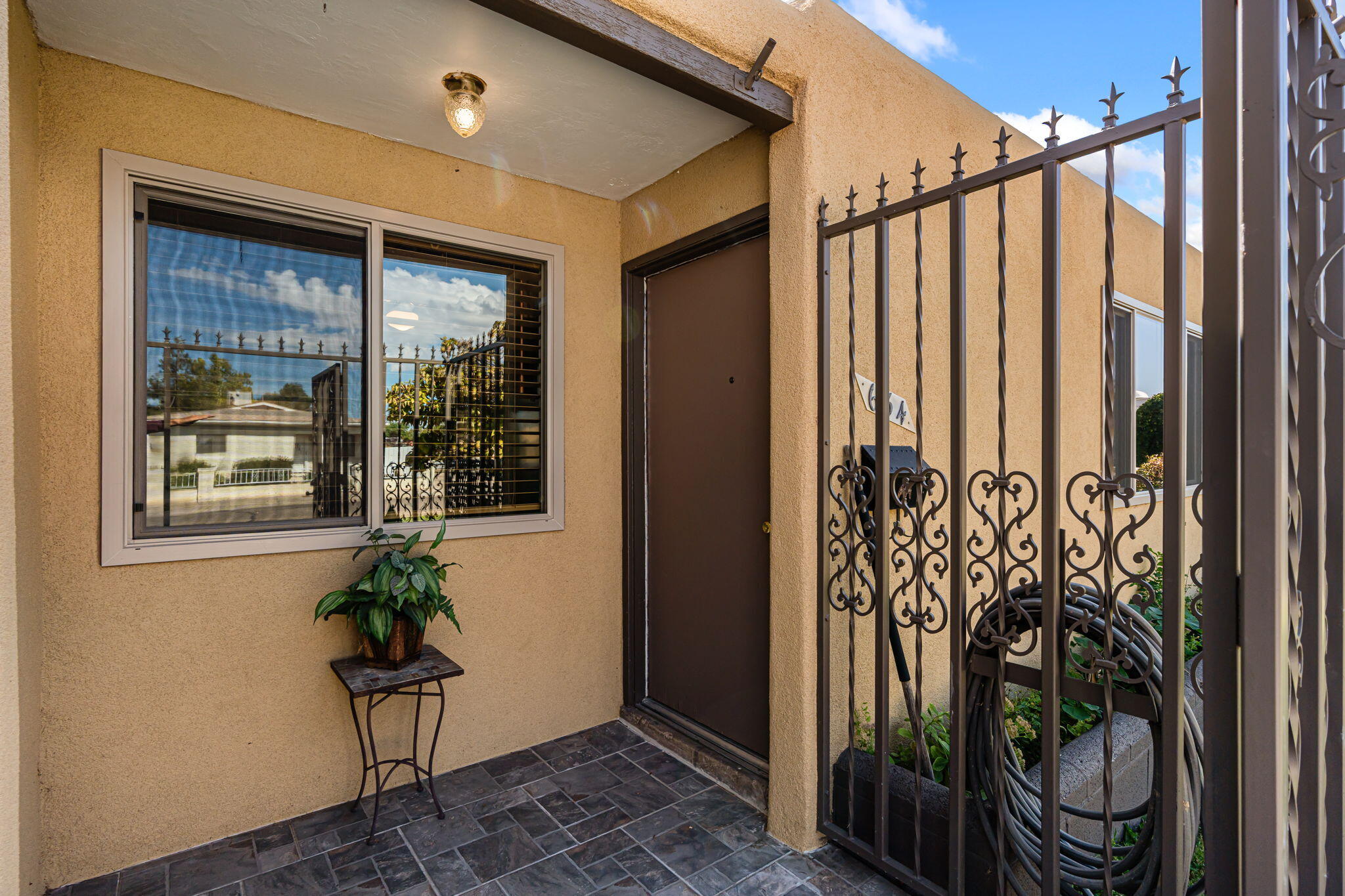 634 Gene Avenue NW