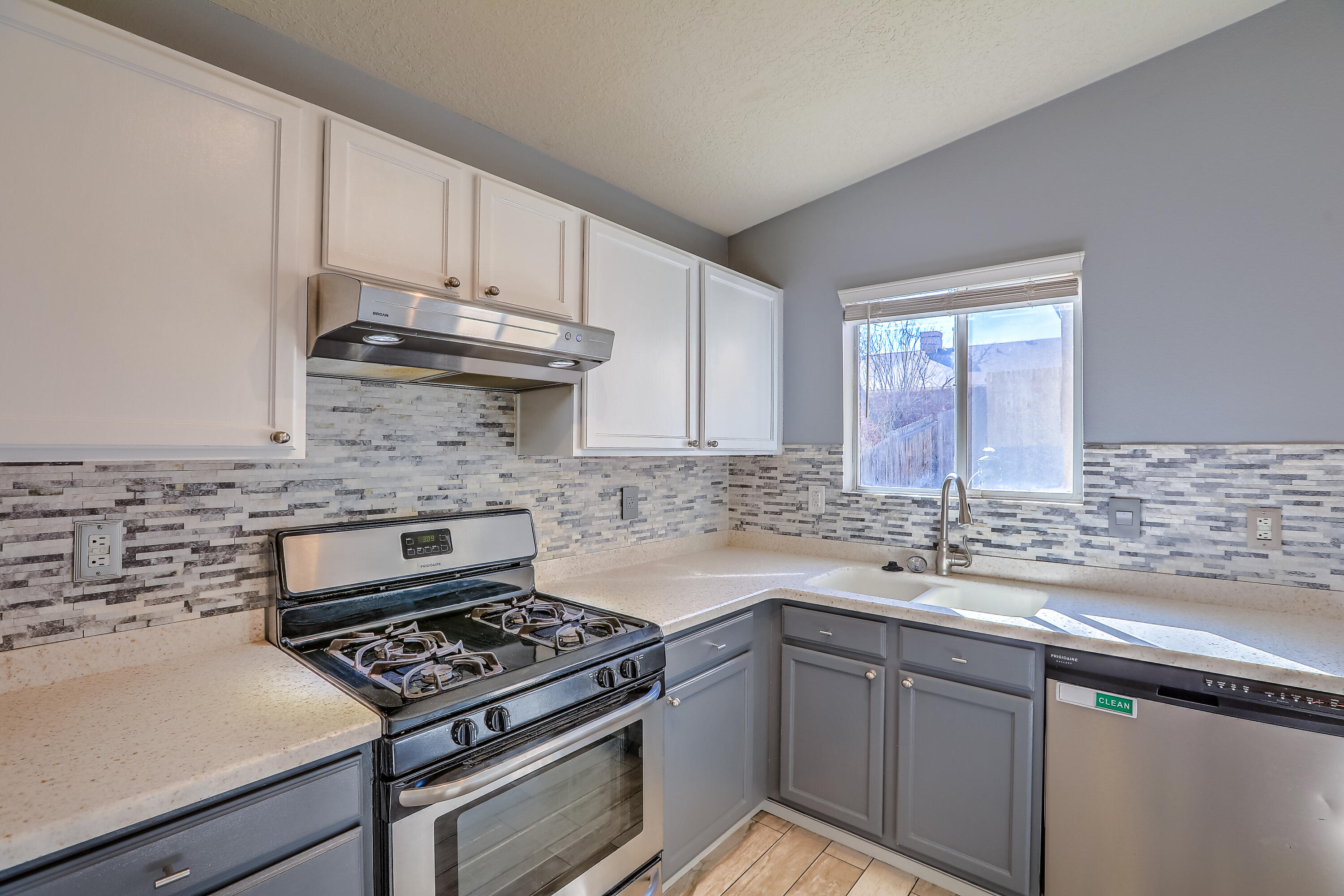 10535 Monte Rosso Place NW