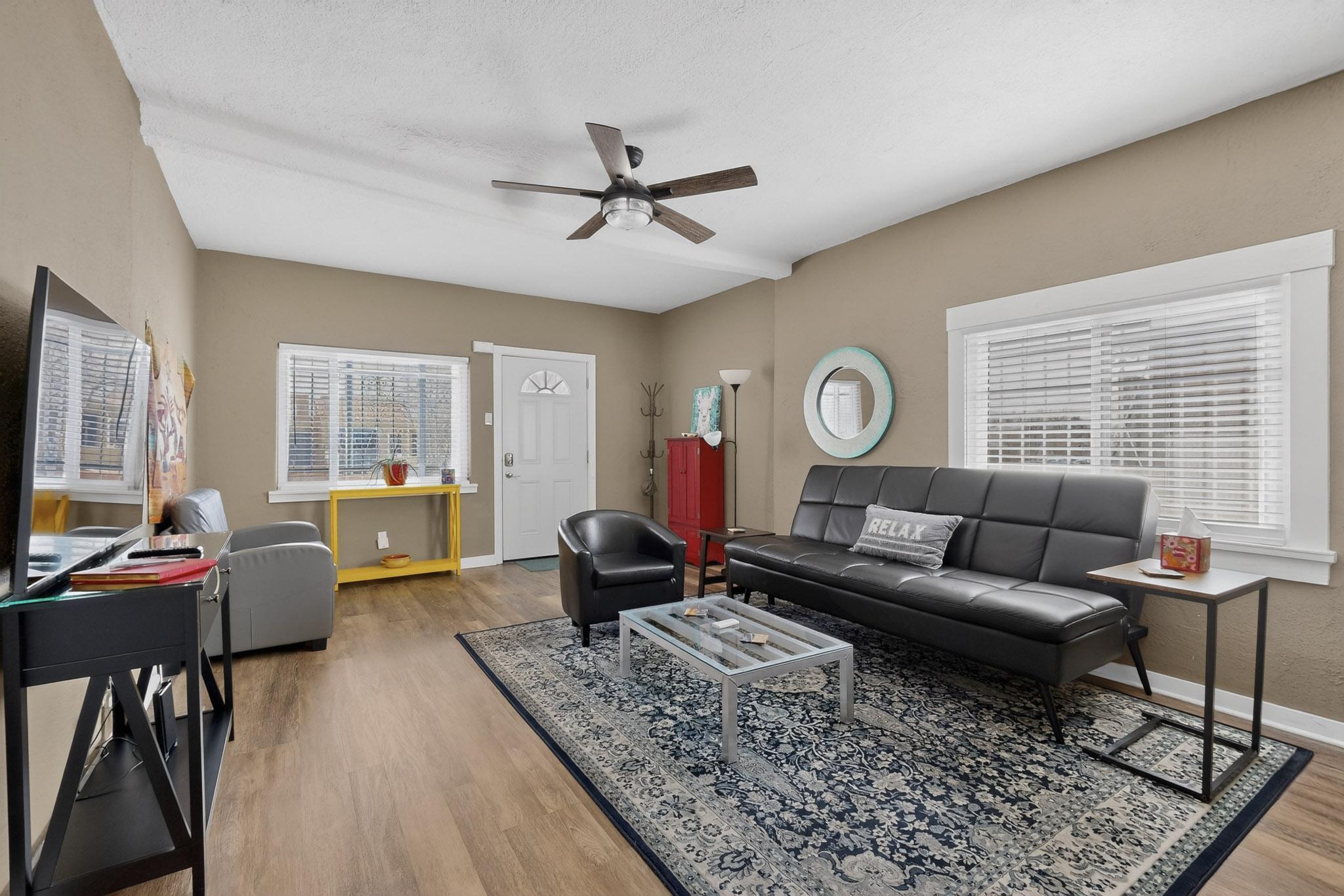 321 Columbia Drive SE