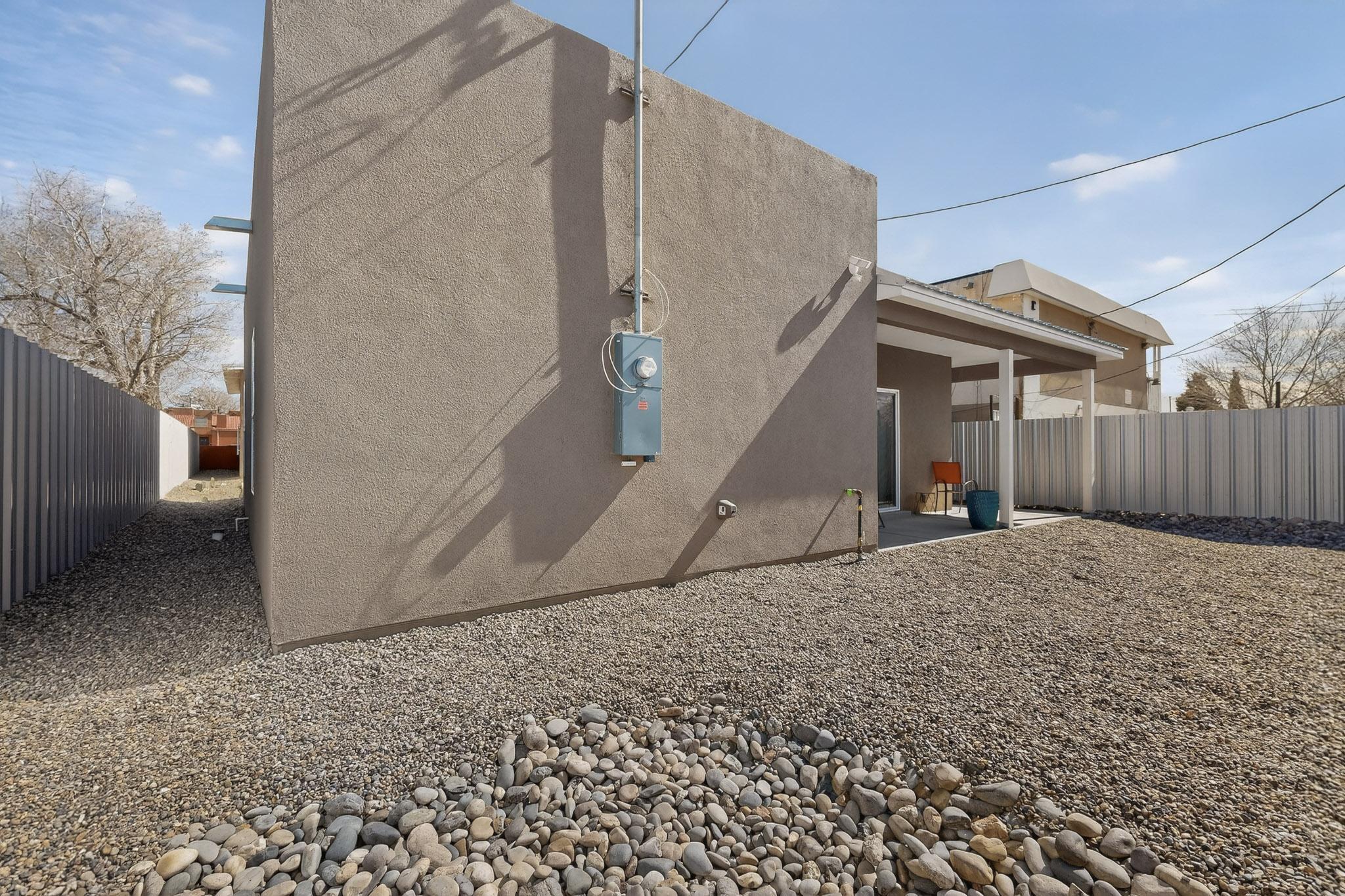 321 Columbia Drive SE