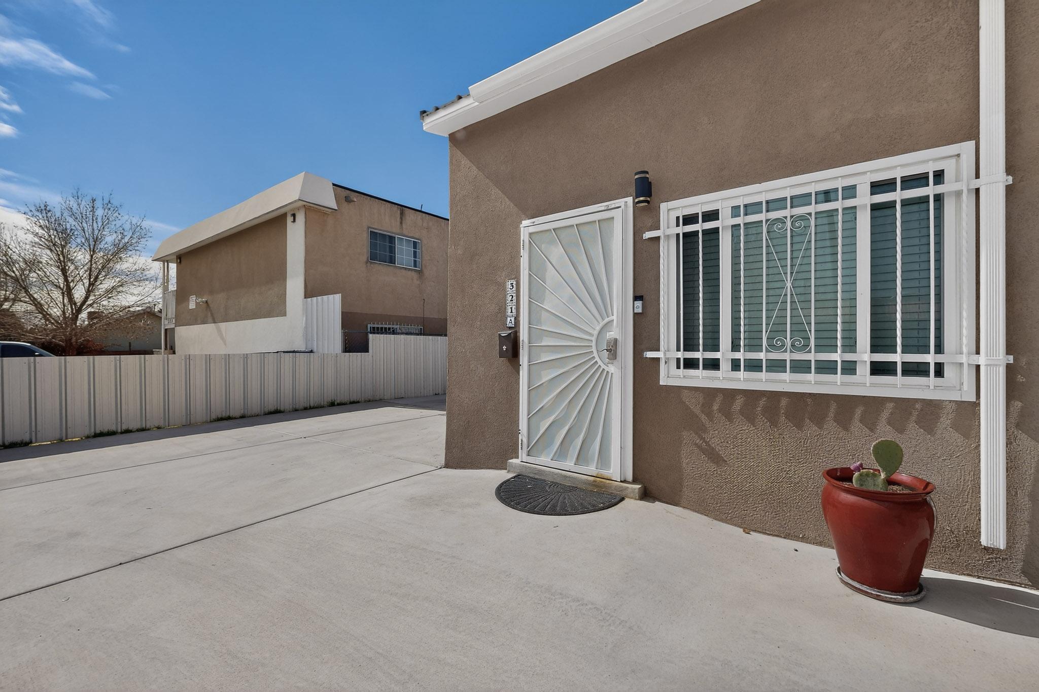 321 Columbia Drive SE