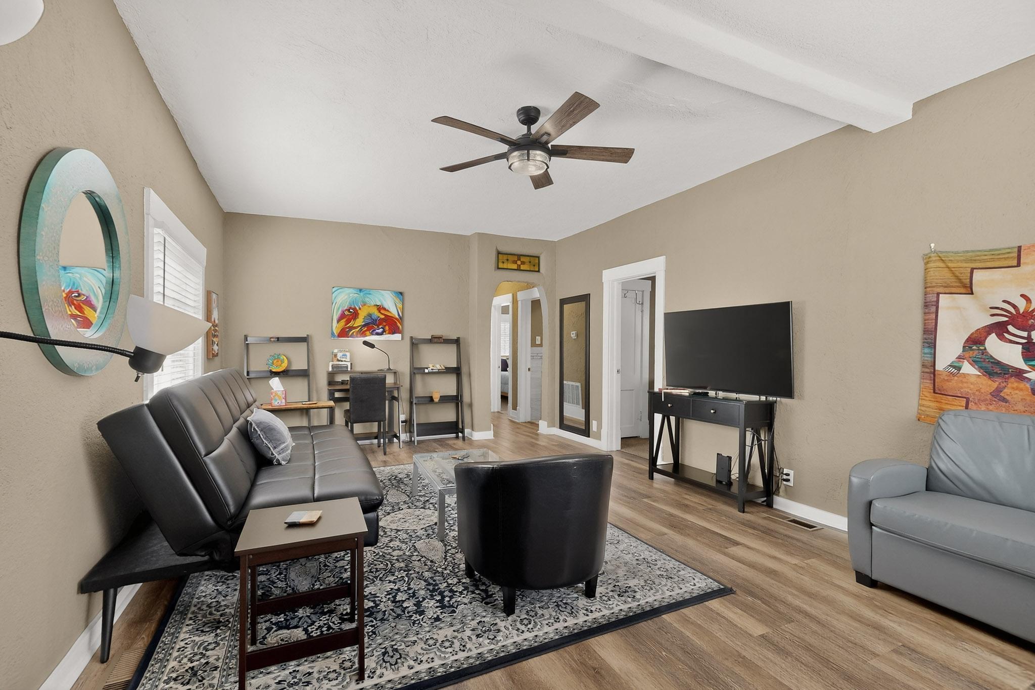 321 Columbia Drive SE