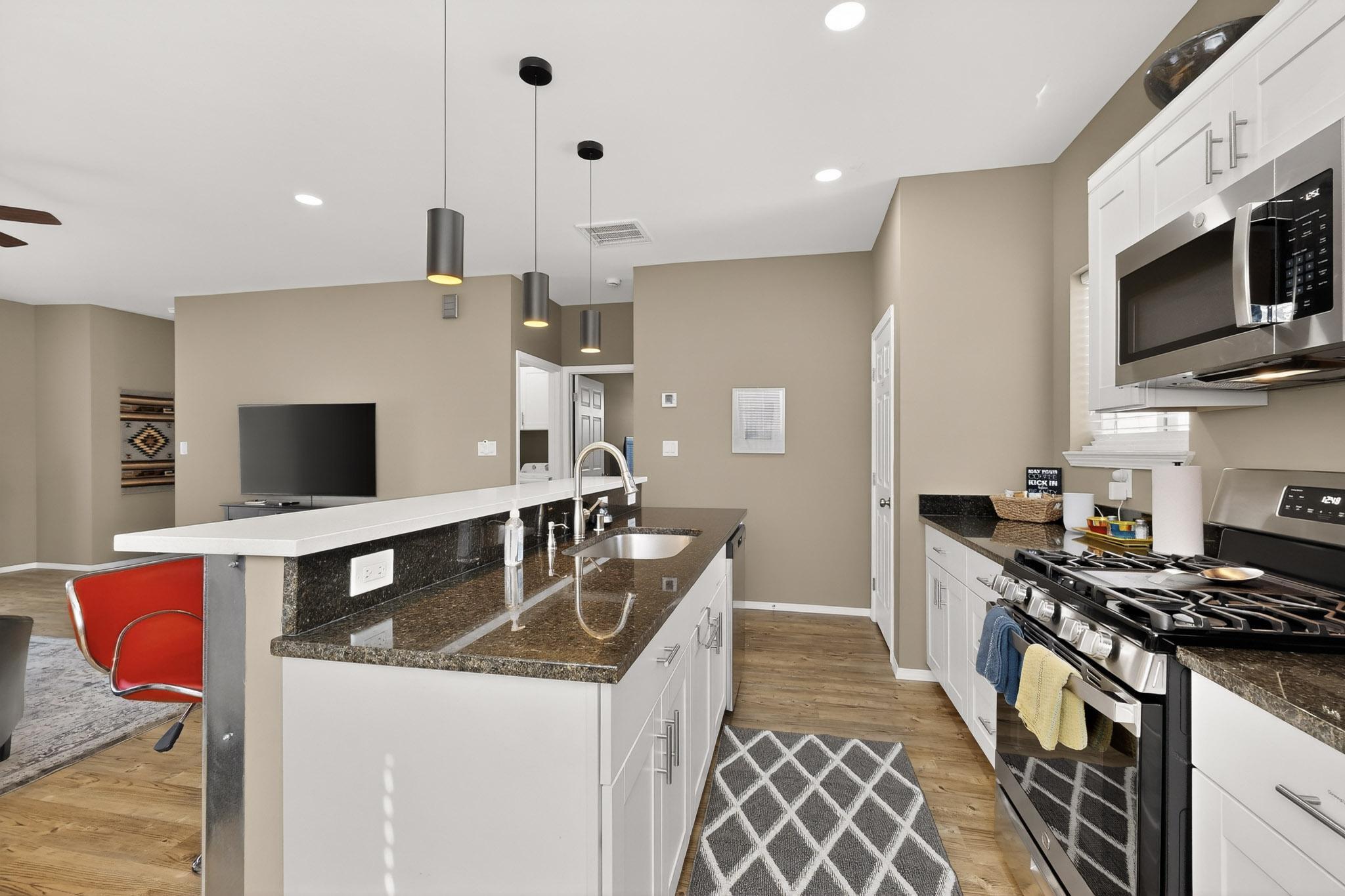 321 Columbia Drive SE