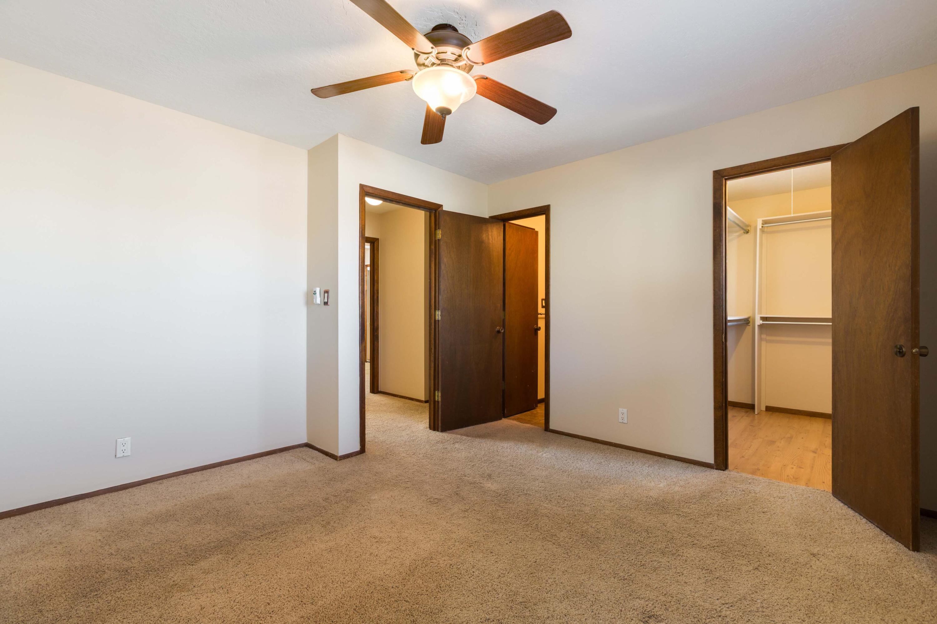 10816 Lowe Street NE