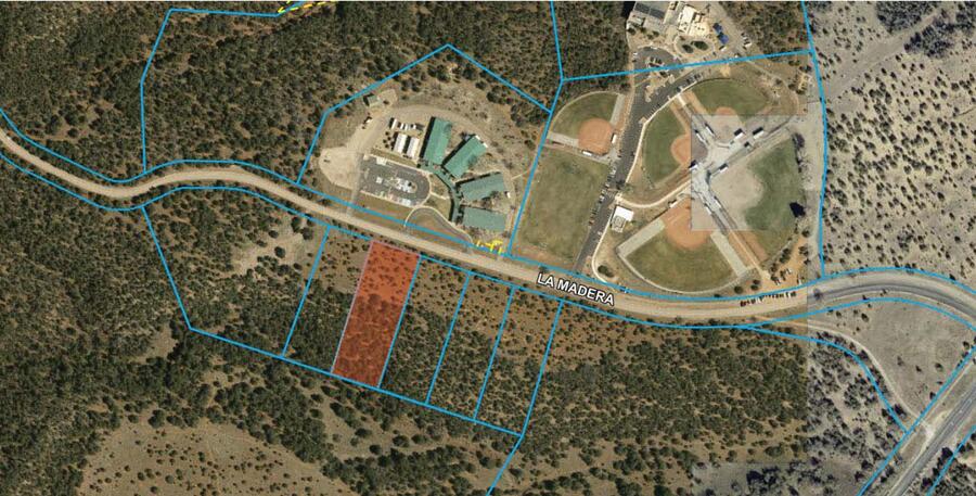 44 La Madera Rd