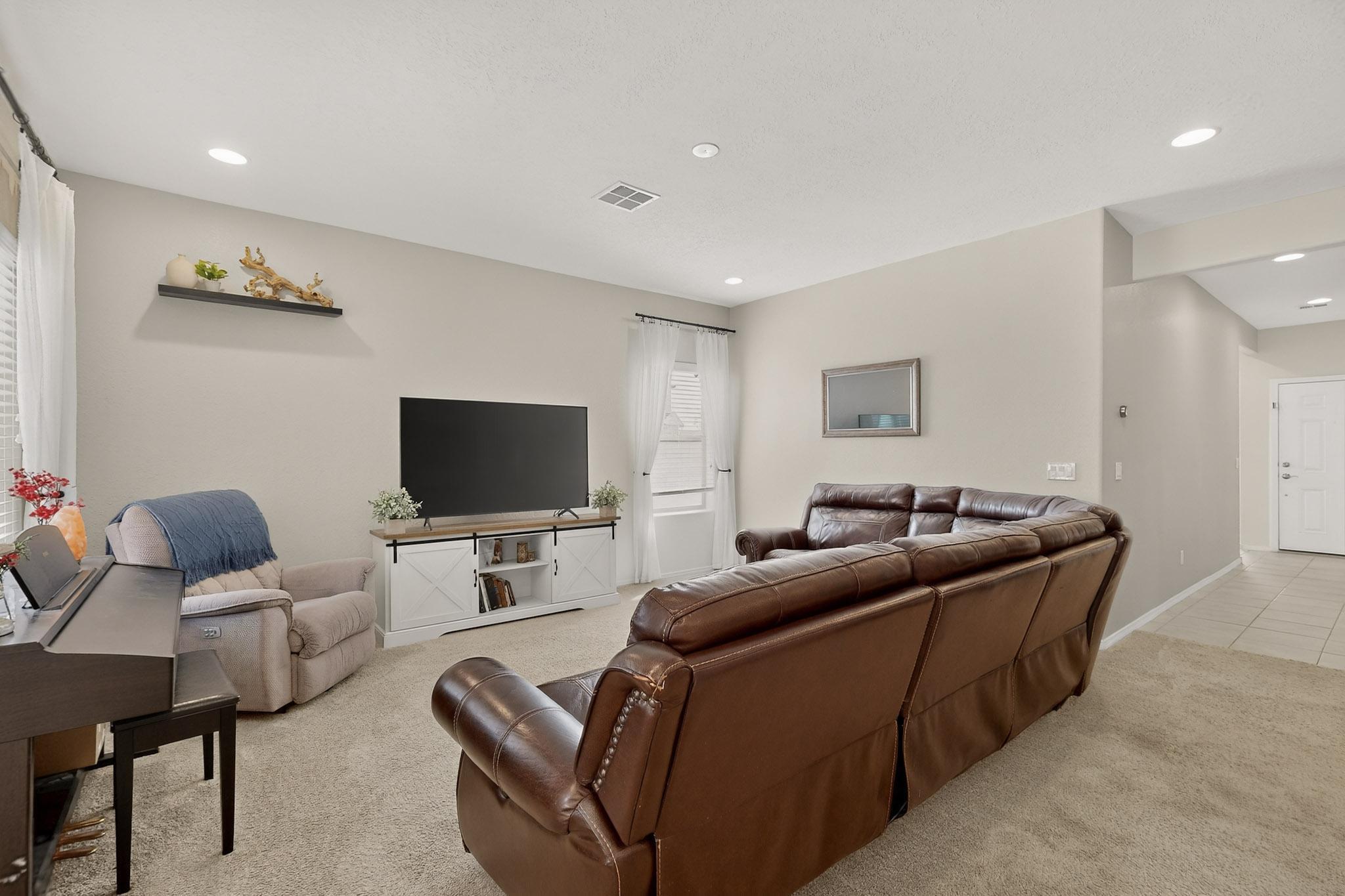 115 Prism Avenue SW