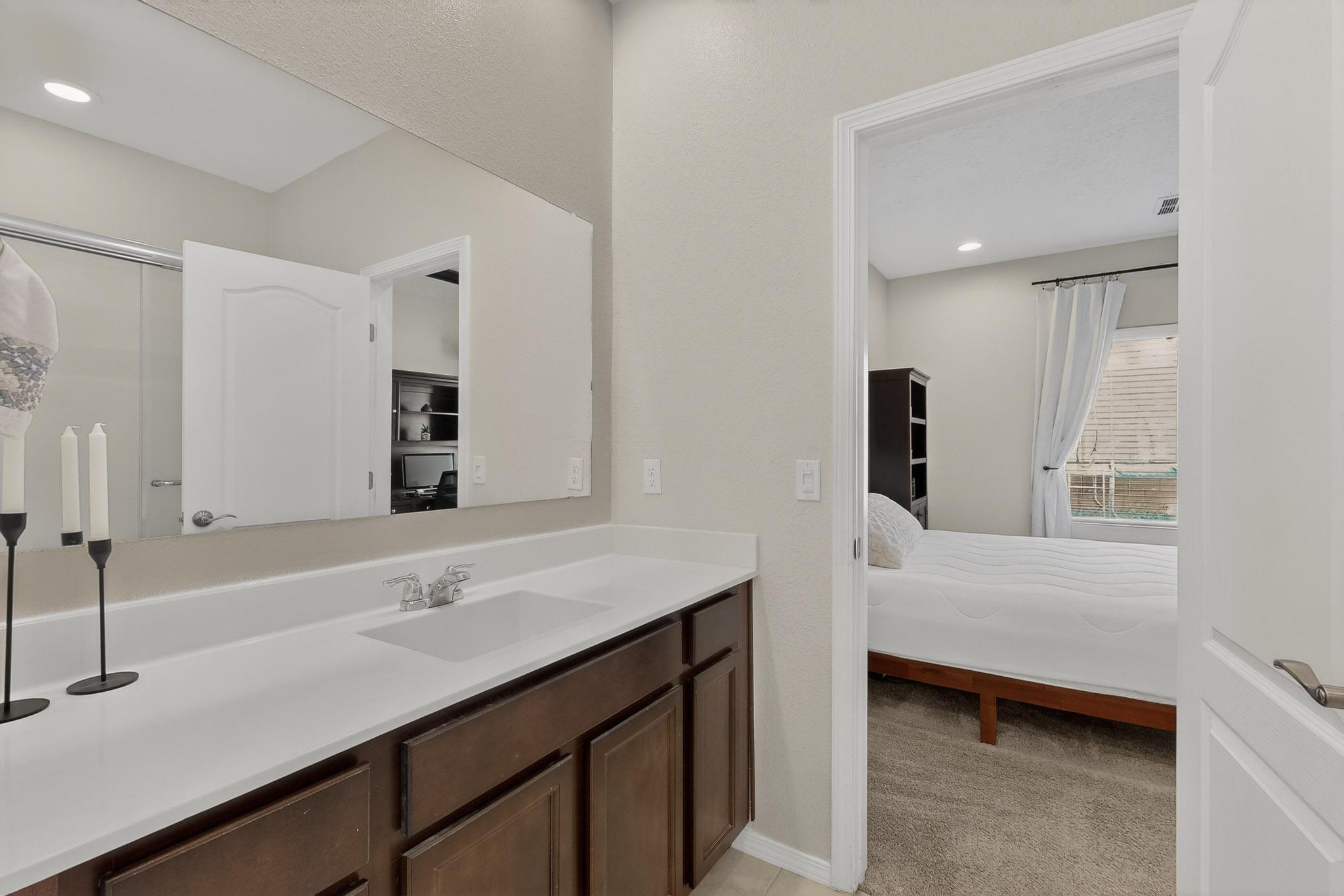 115 Prism Avenue SW