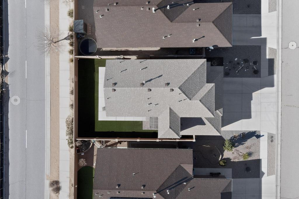 860 Firewheel Loop SW