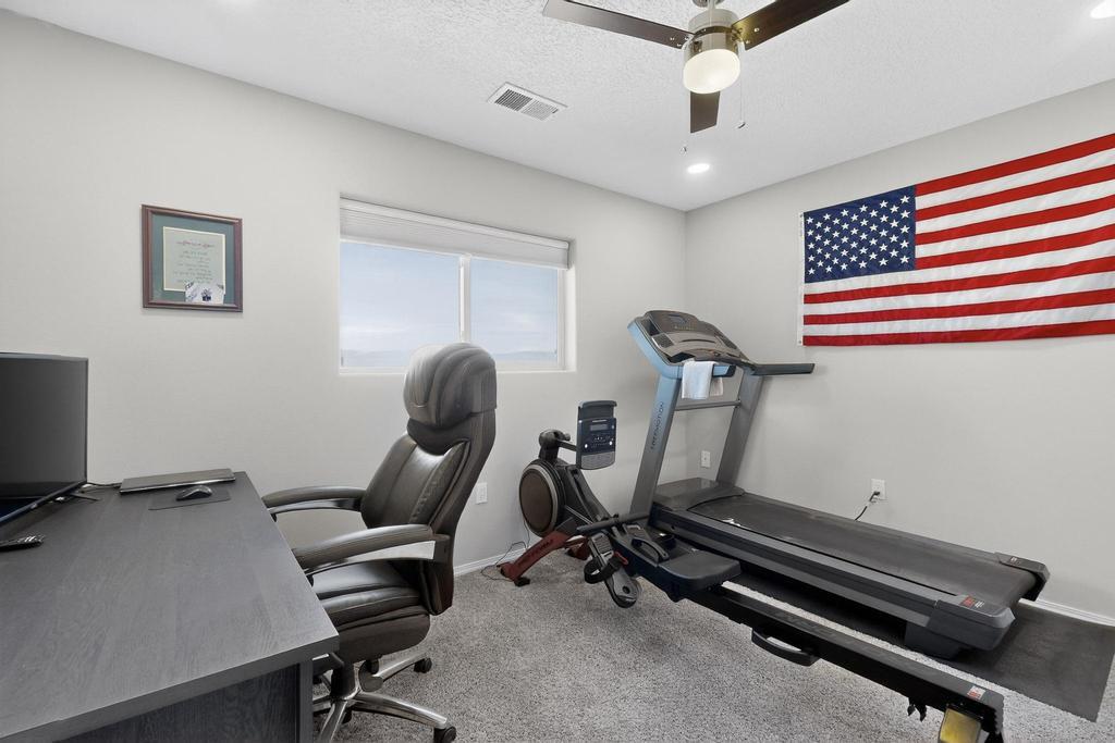 860 Firewheel Loop SW