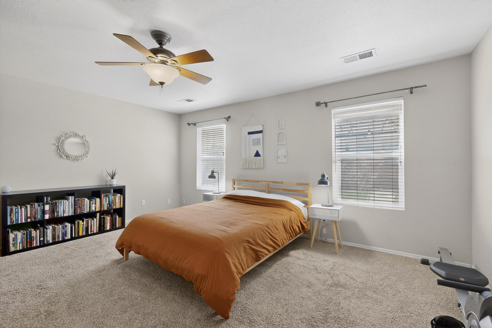 10427 Calle Hermosa Court NW