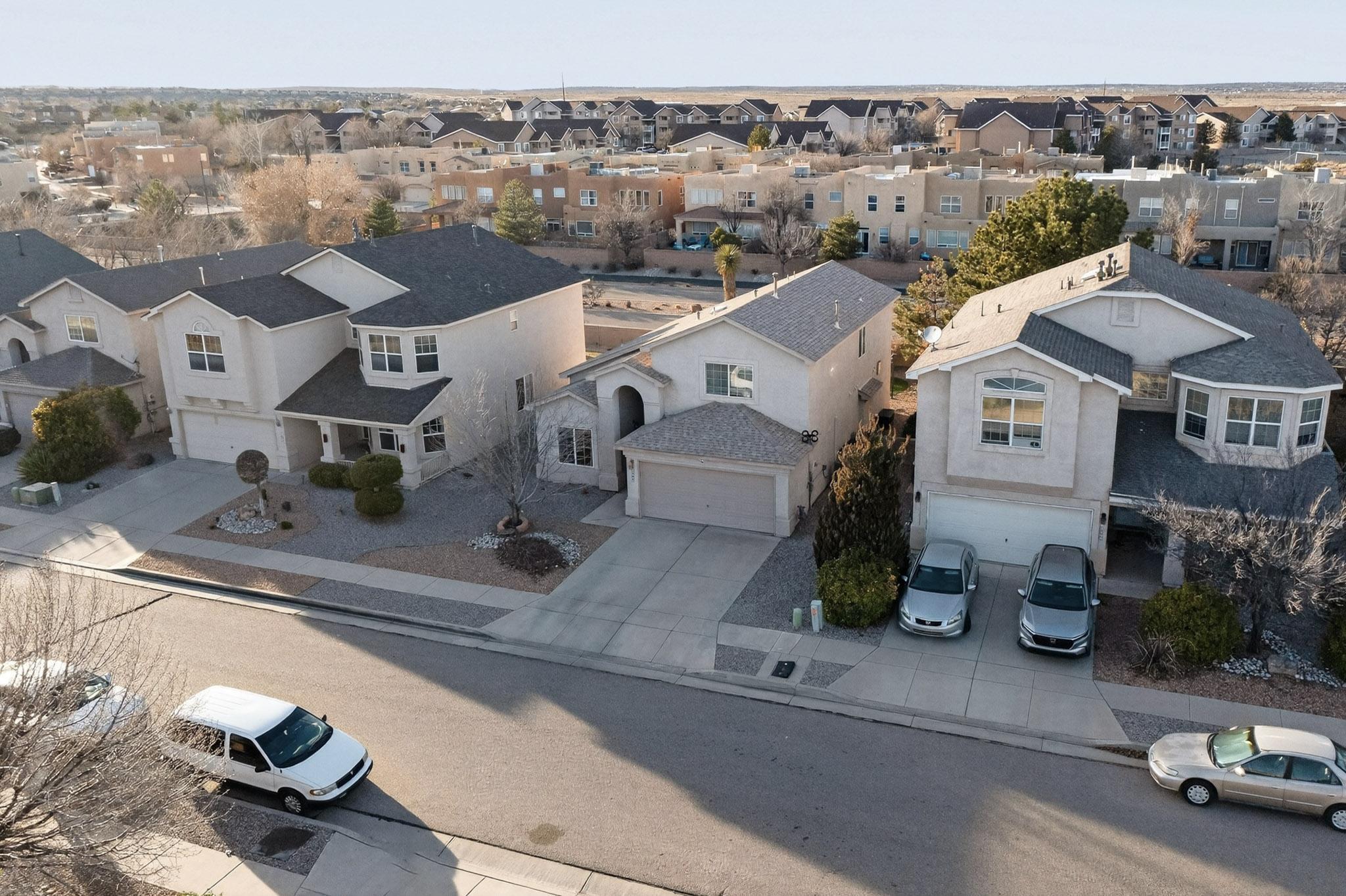 10427 Calle Hermosa Court NW