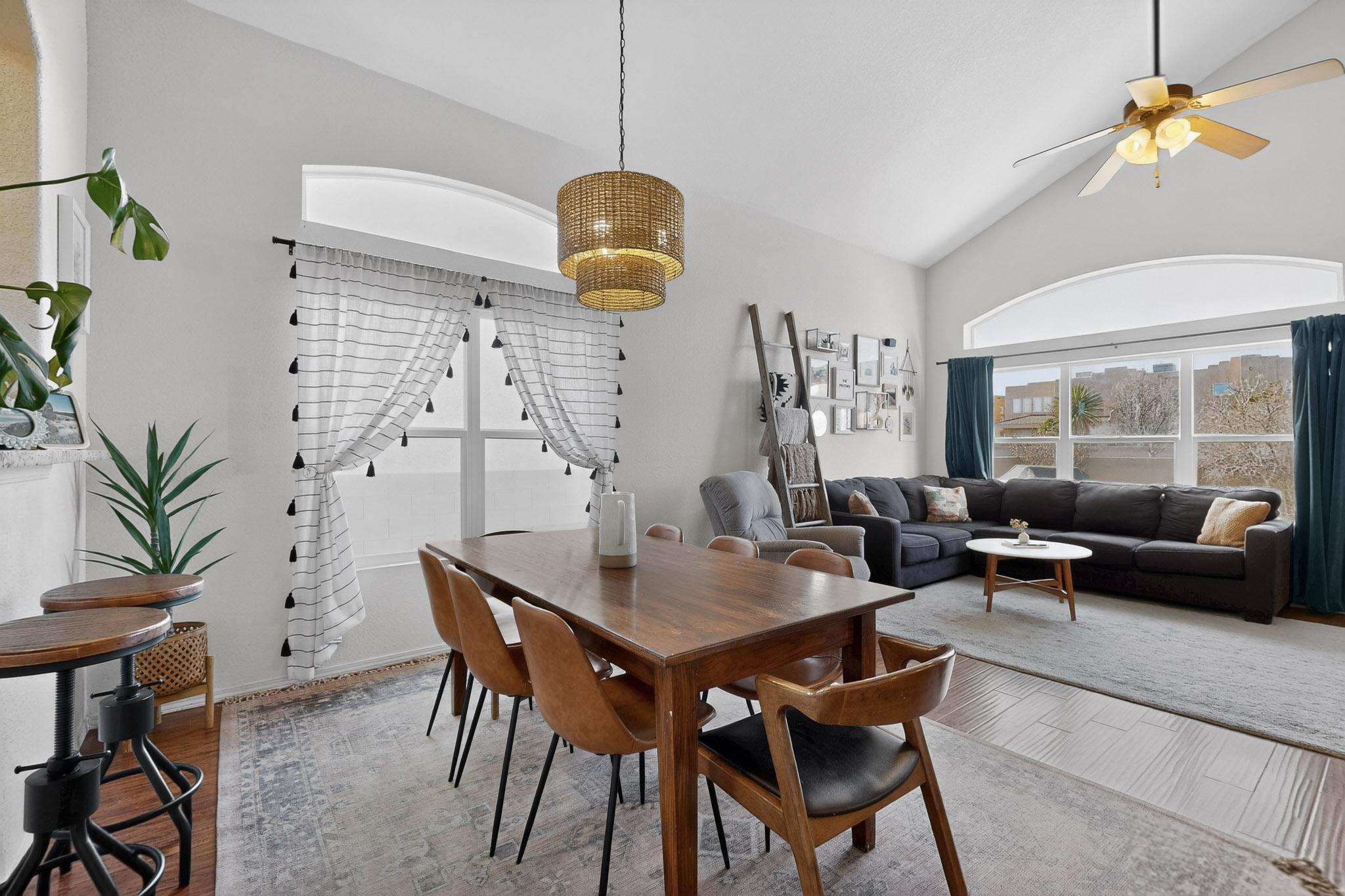 10427 Calle Hermosa Court NW