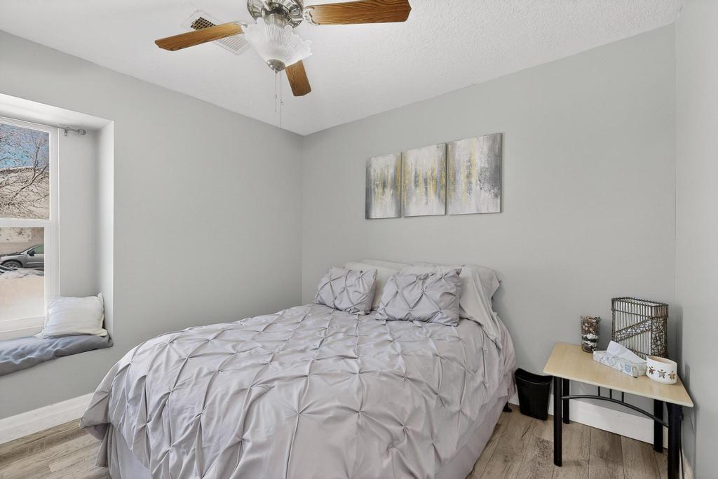 4049 Montreal Loop NE