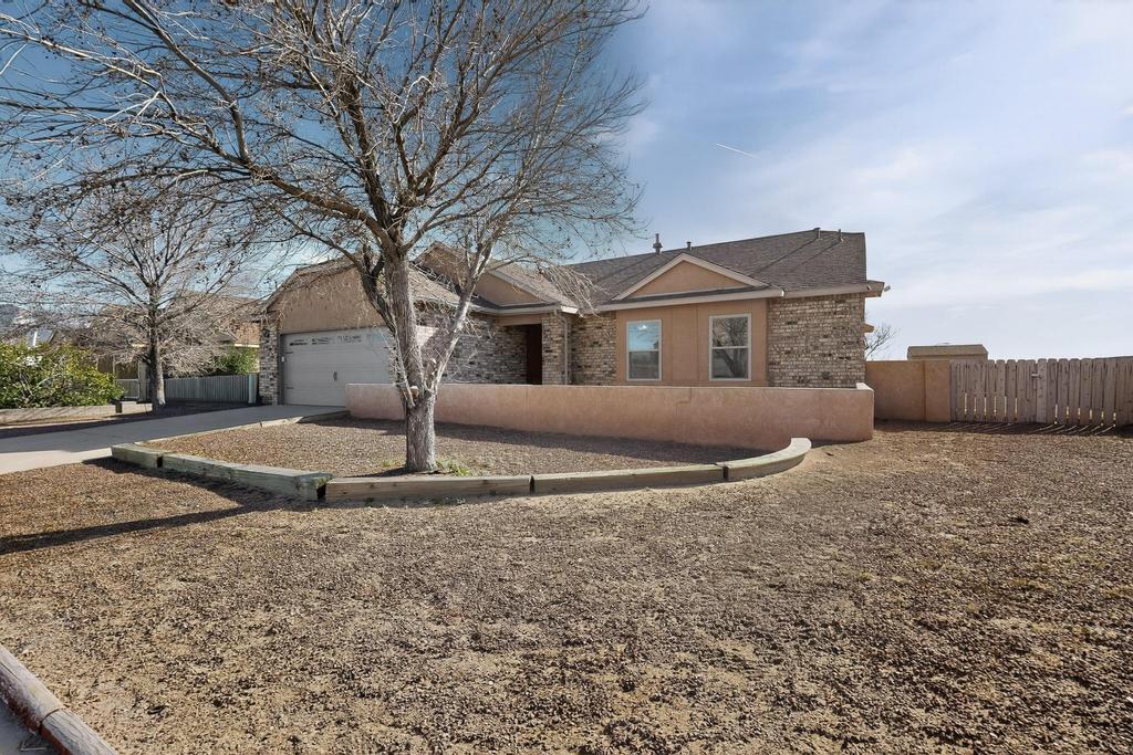 4049 Montreal Loop NE