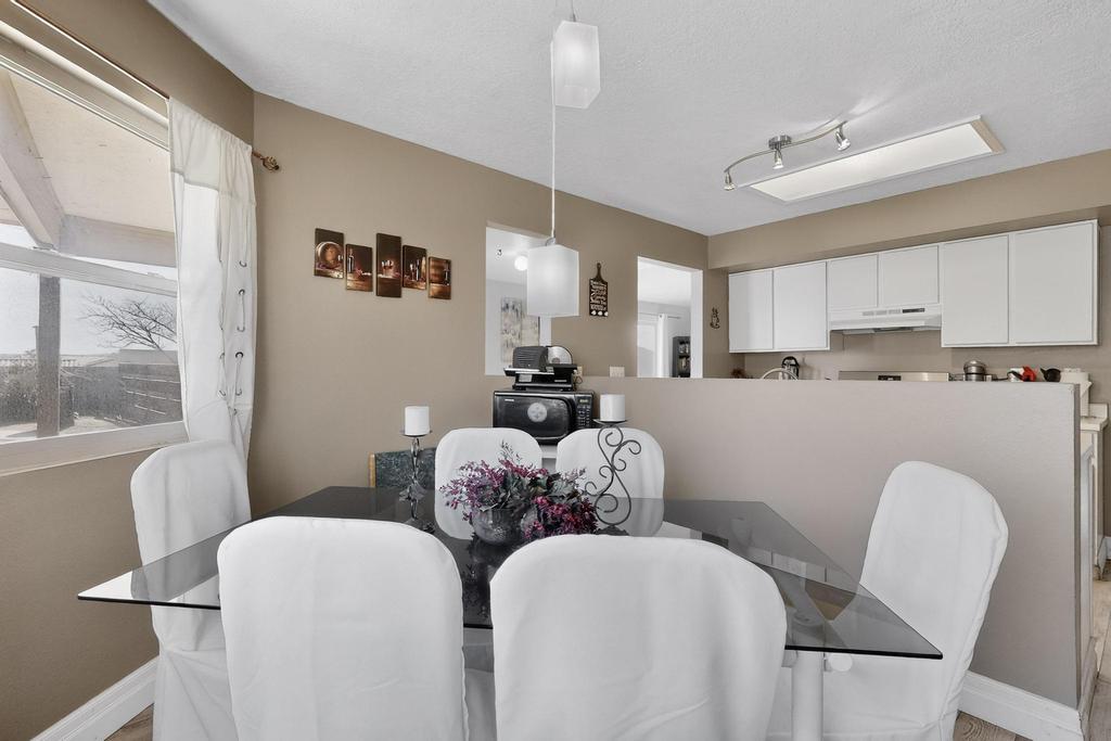 4049 Montreal Loop NE