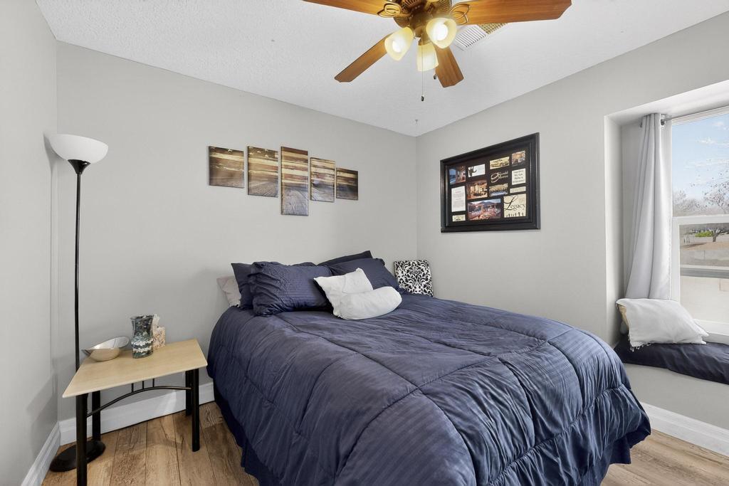 4049 Montreal Loop NE