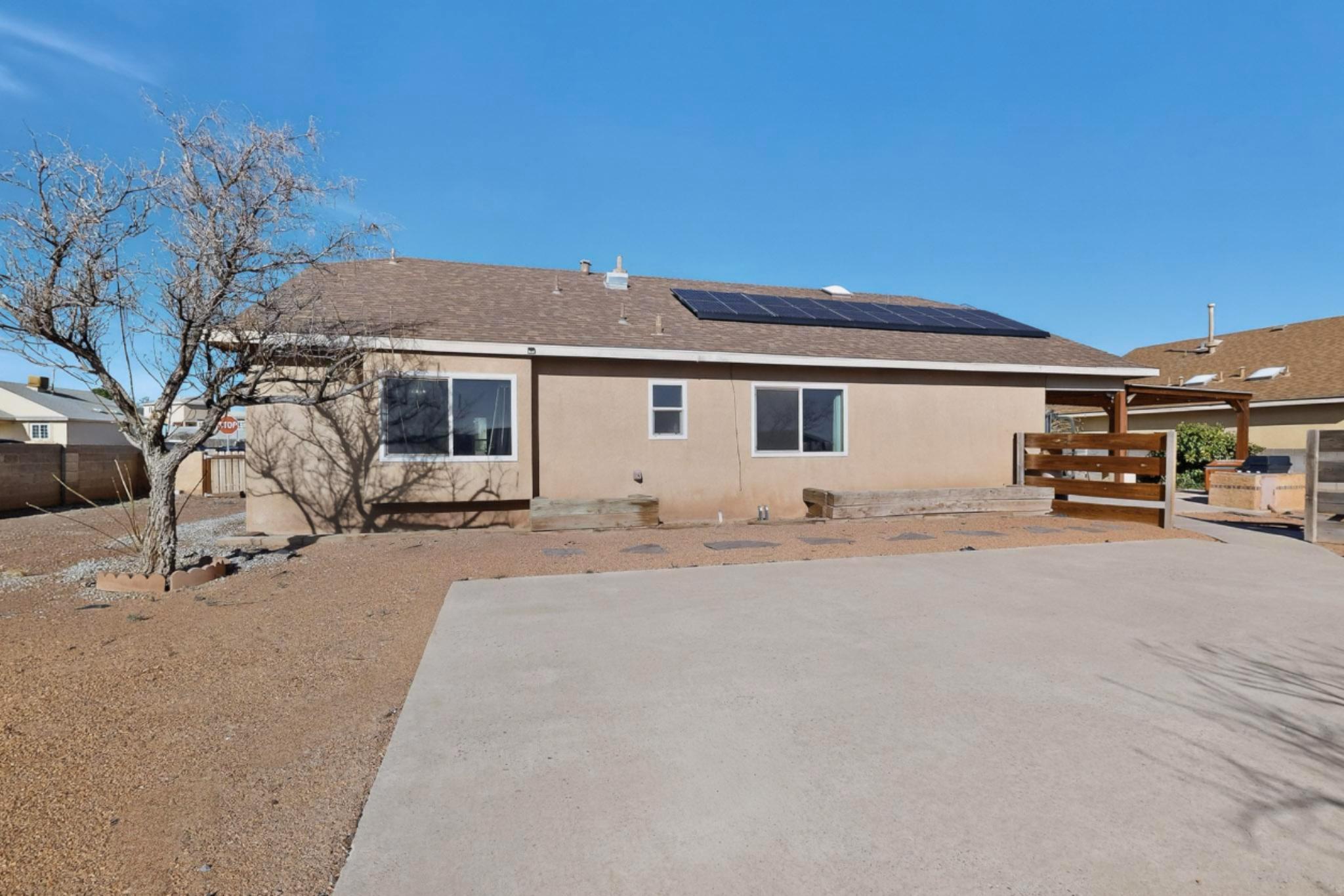 4049 Montreal Loop NE