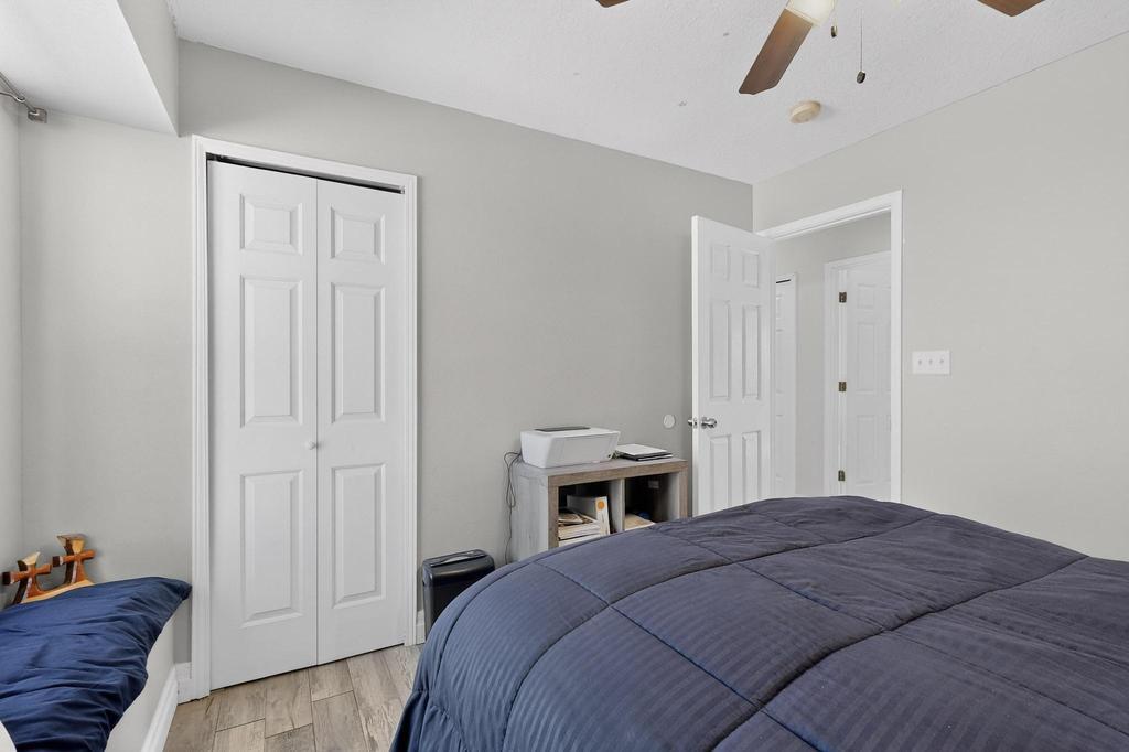 4049 Montreal Loop NE