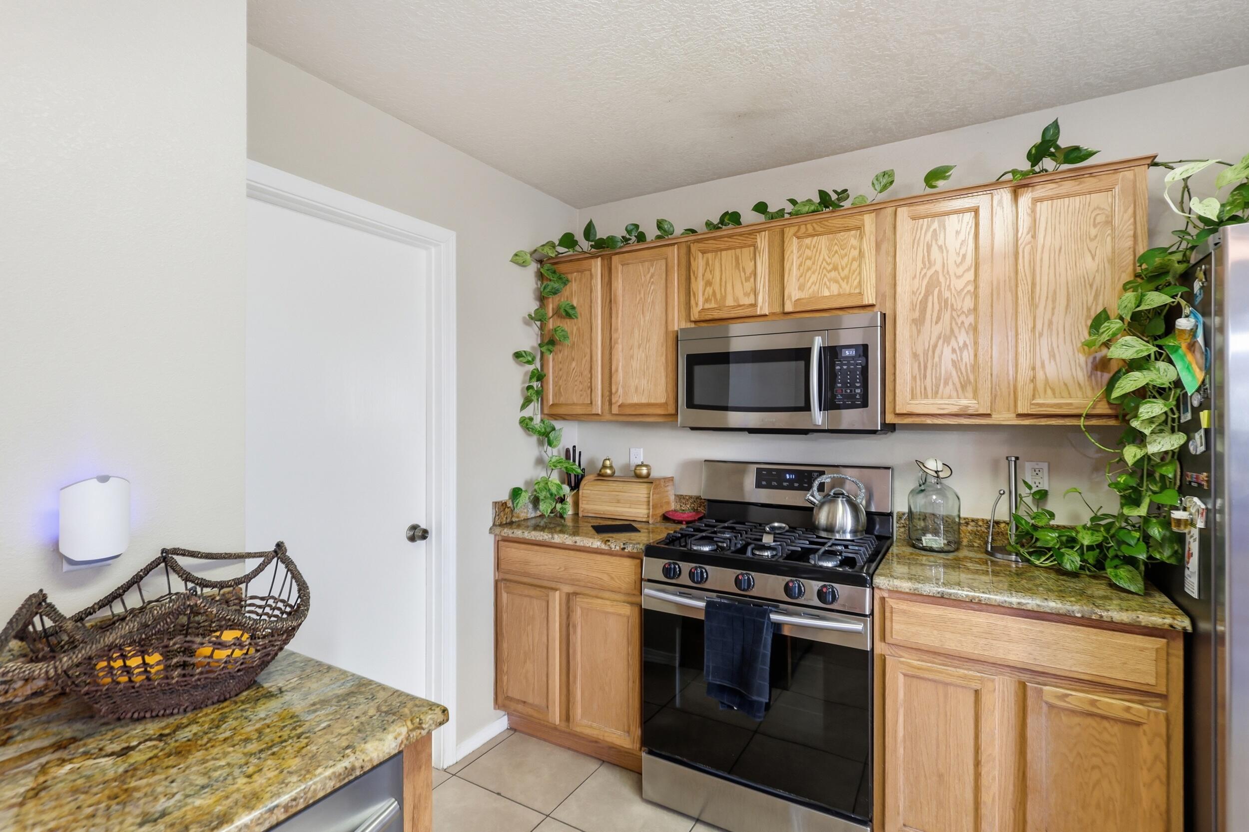 1020 Alexandra Street SW