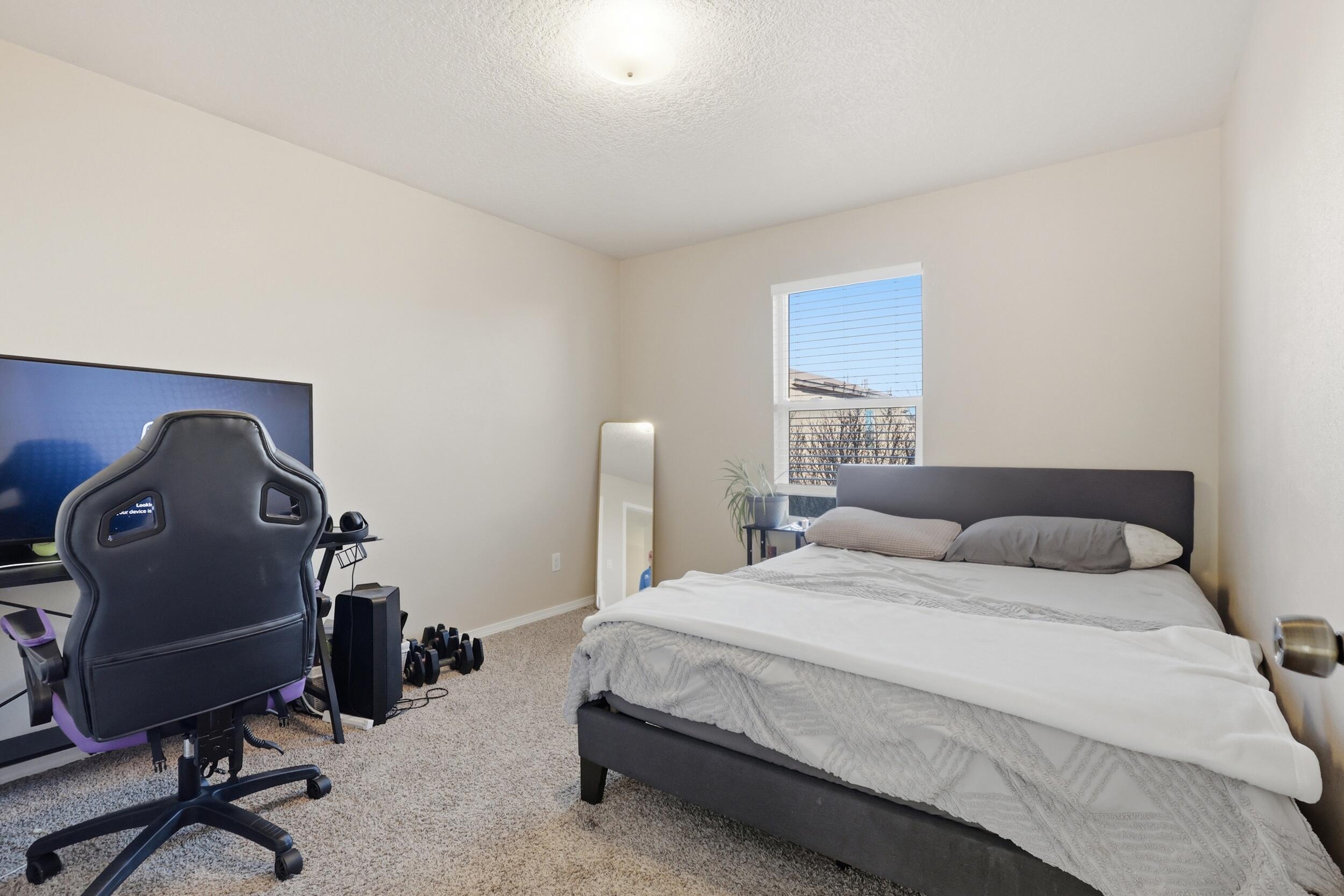 1020 Alexandra Street SW