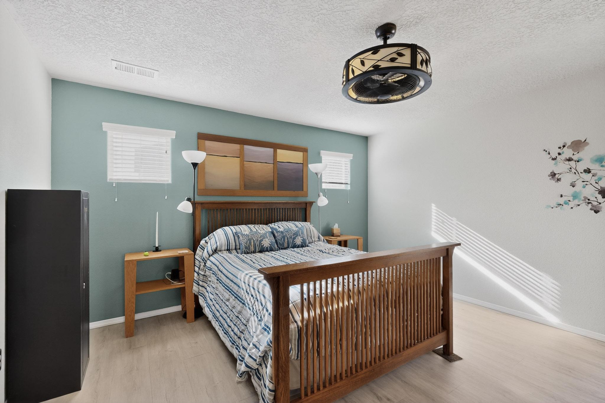839 Ekarma Drive NW