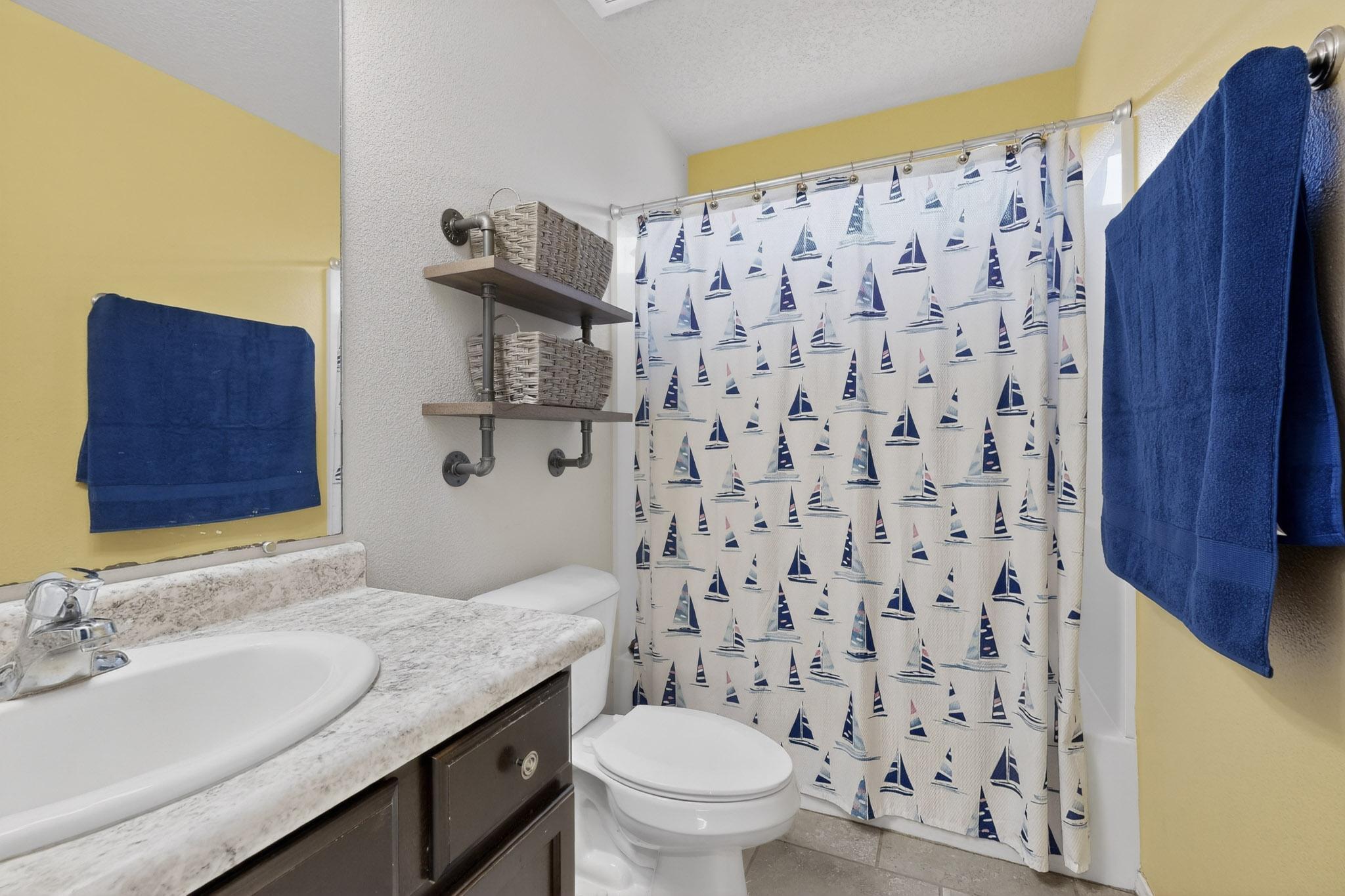 839 Ekarma Drive NW