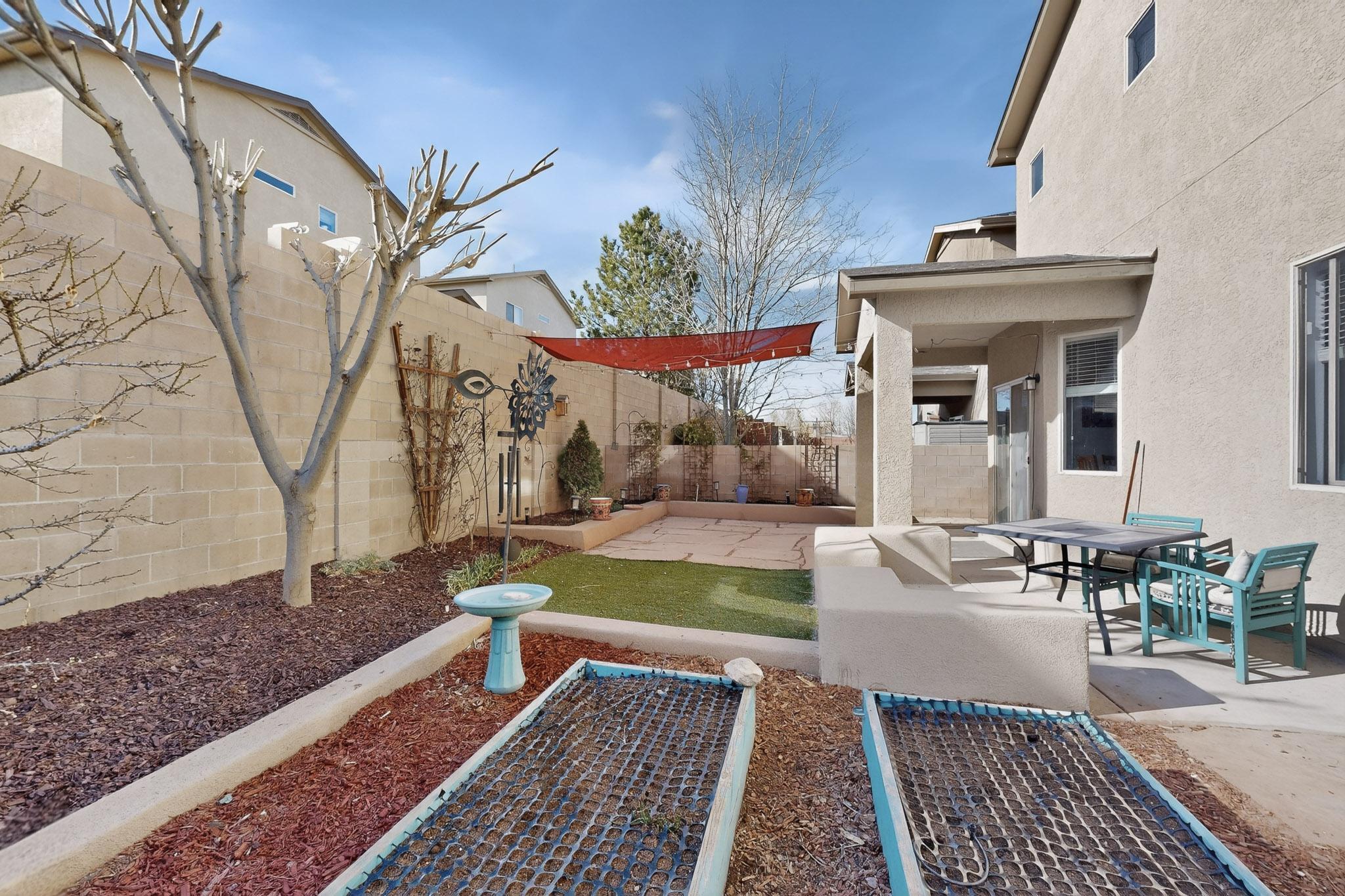839 Ekarma Drive NW