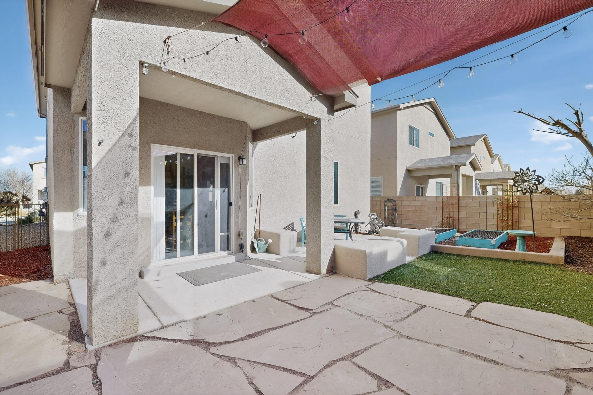 839 Ekarma Drive NW