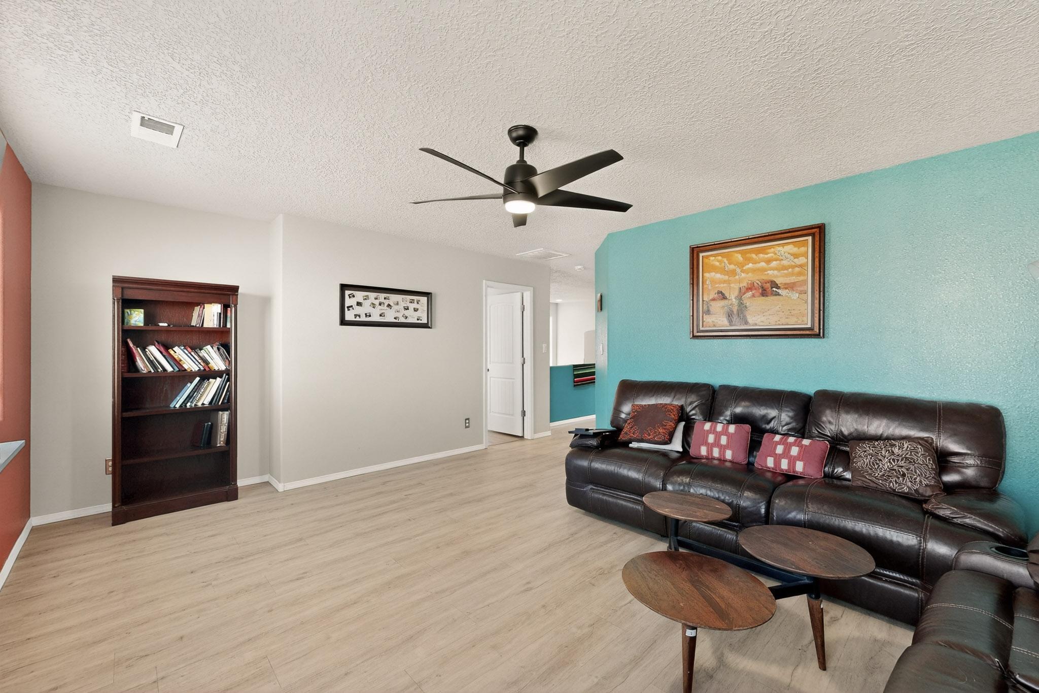 839 Ekarma Drive NW