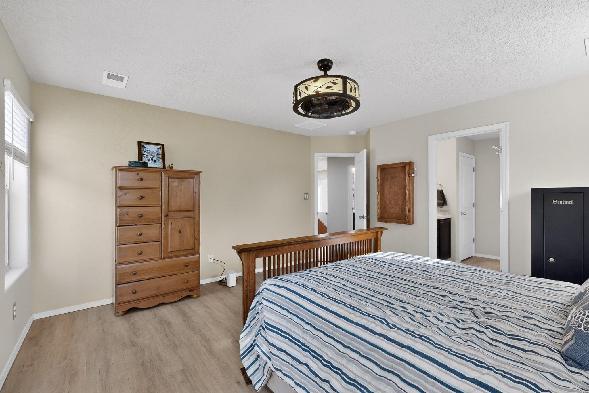 839 Ekarma Drive NW