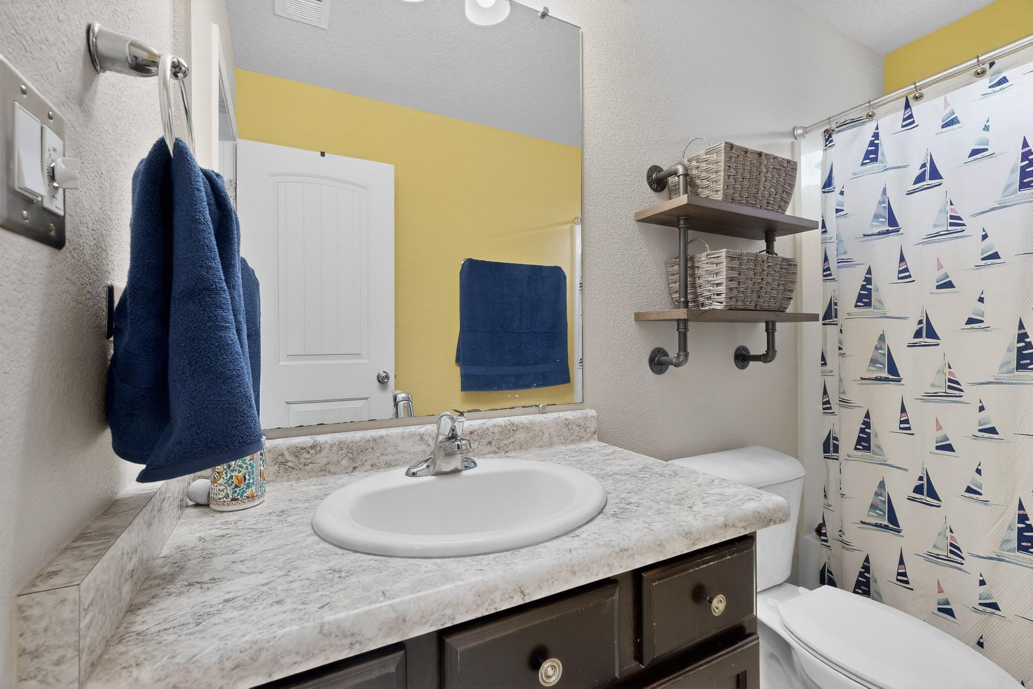 839 Ekarma Drive NW