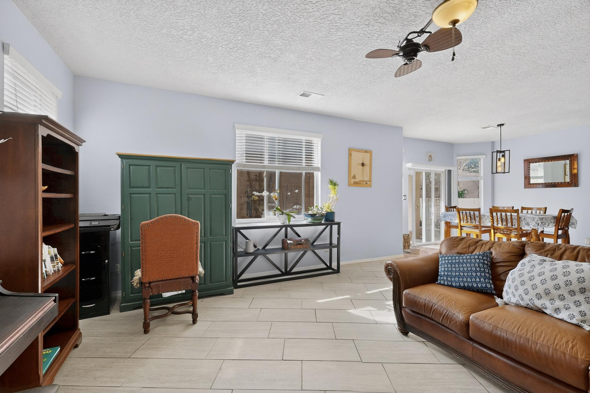 839 Ekarma Drive NW