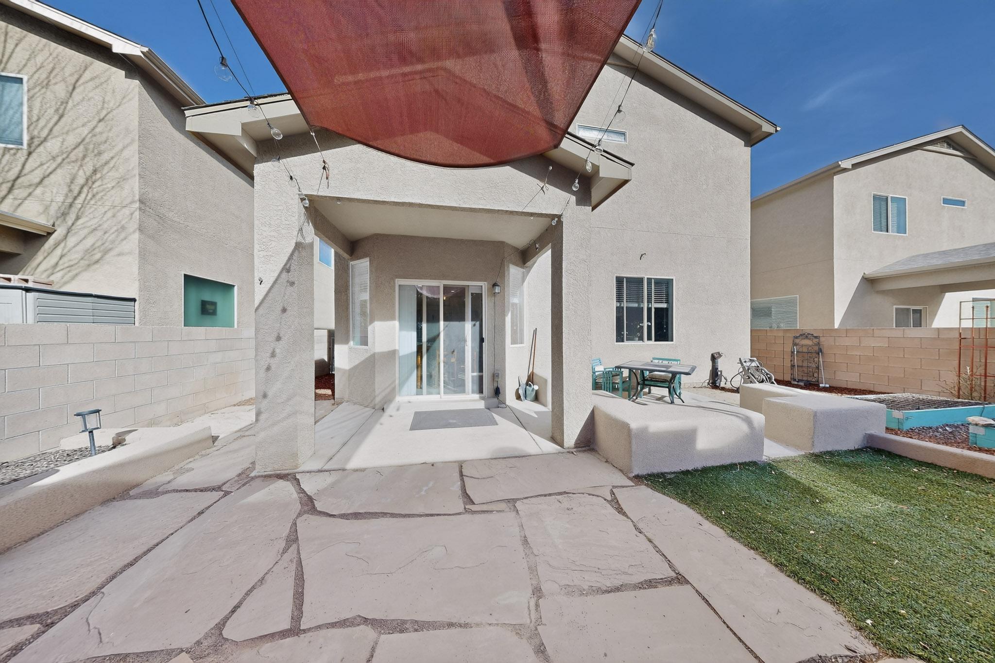839 Ekarma Drive NW