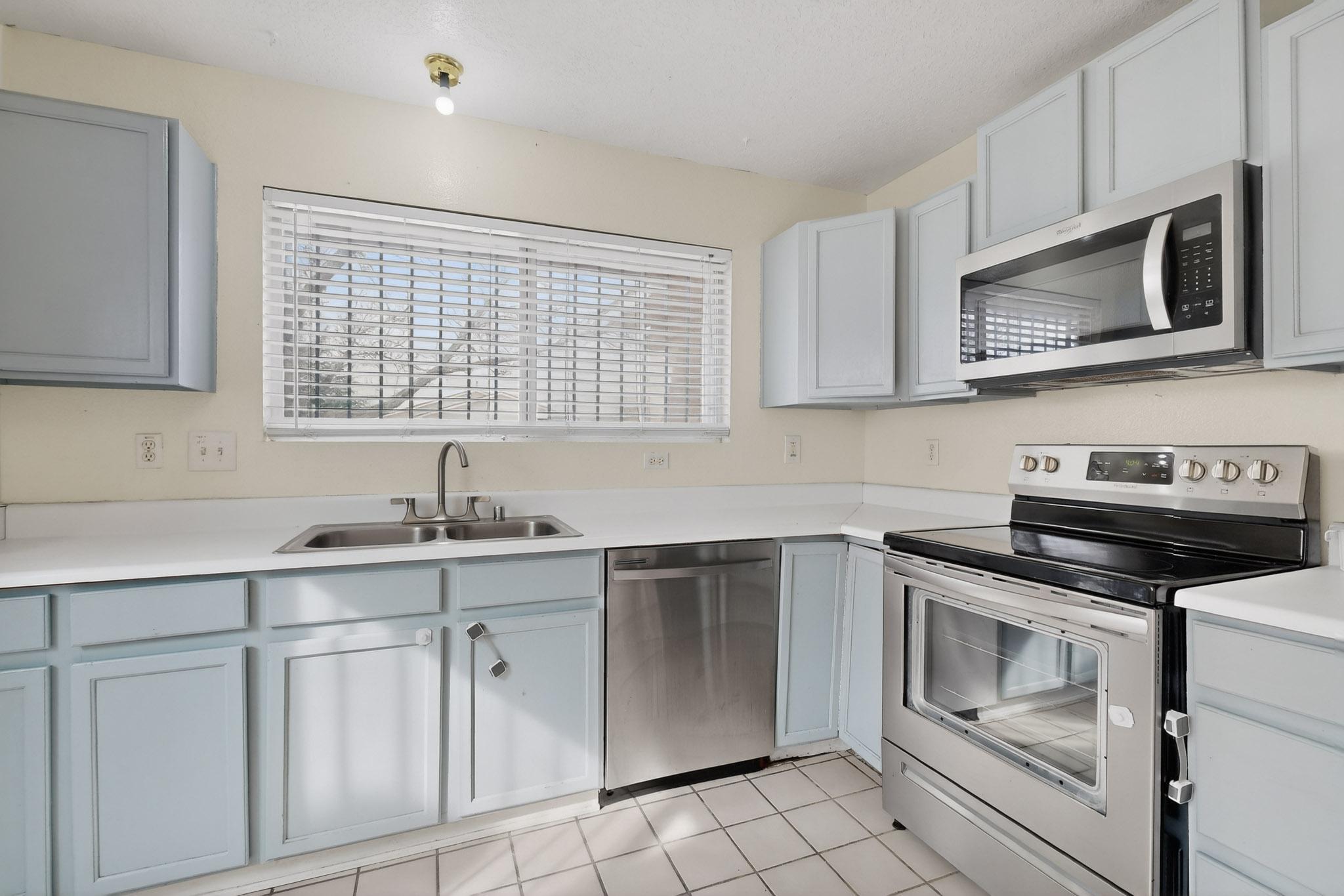 3110 Chama Meadows Drive NE