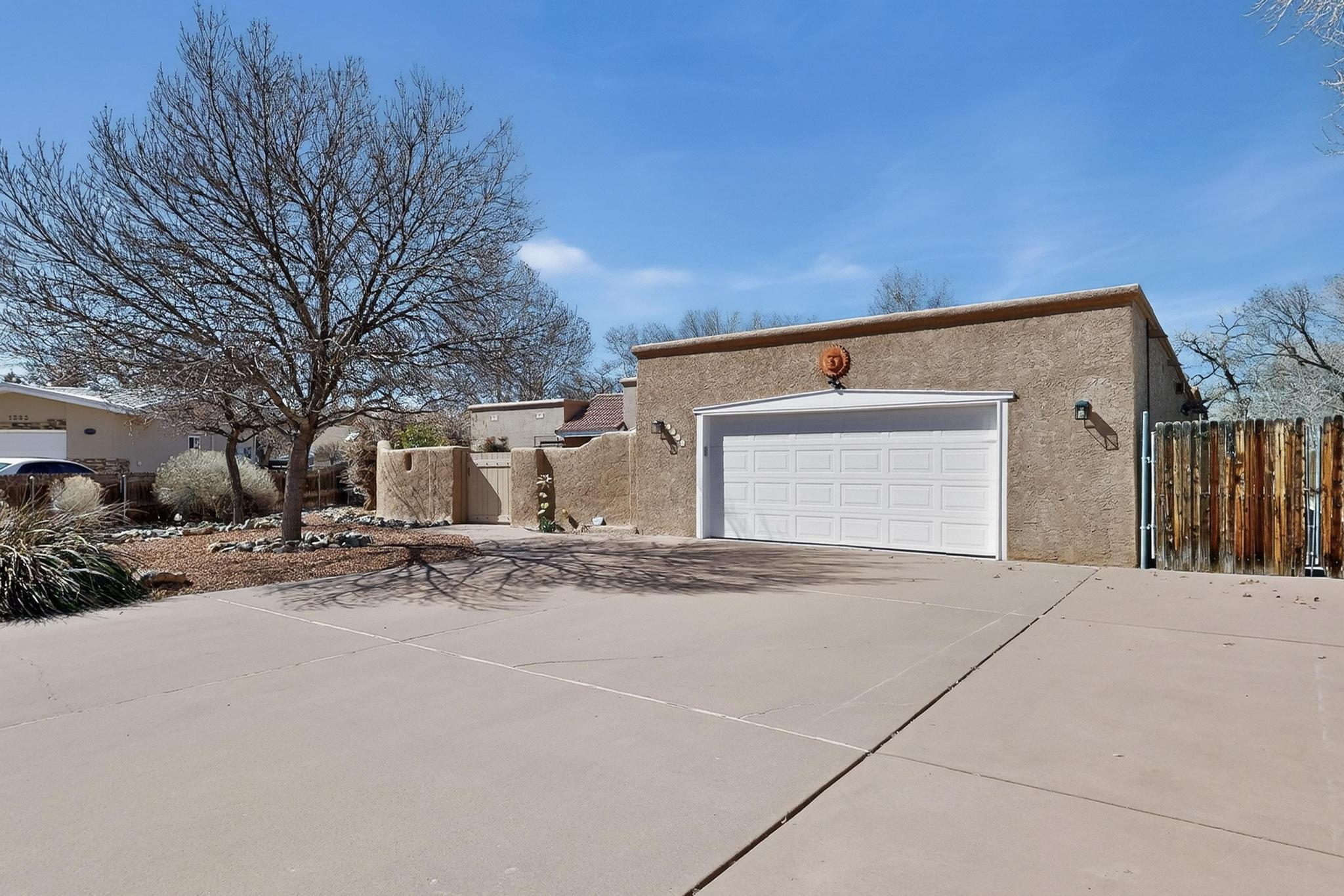 9801 Riverside Road NW