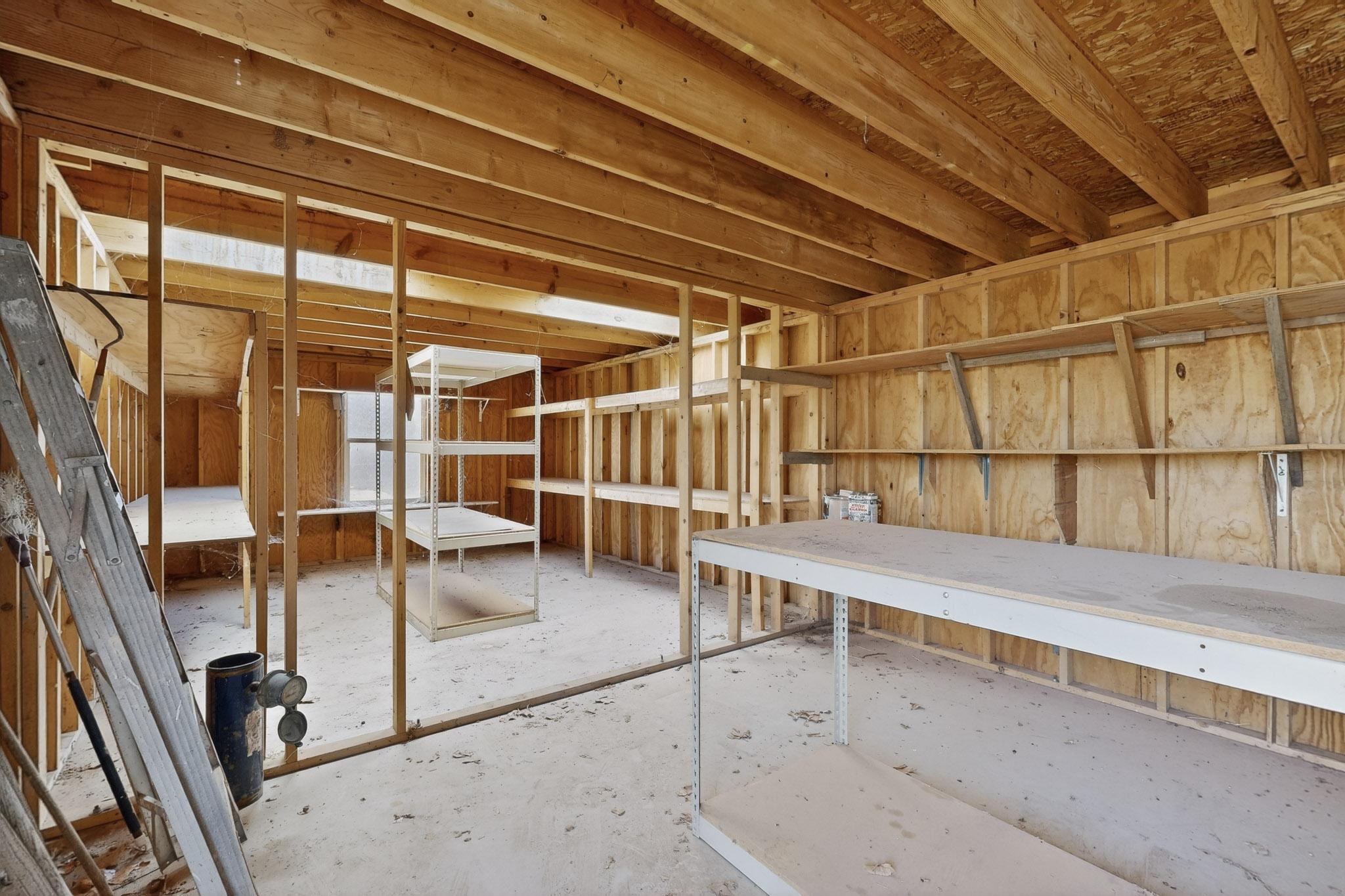 9801 Riverside Road NW