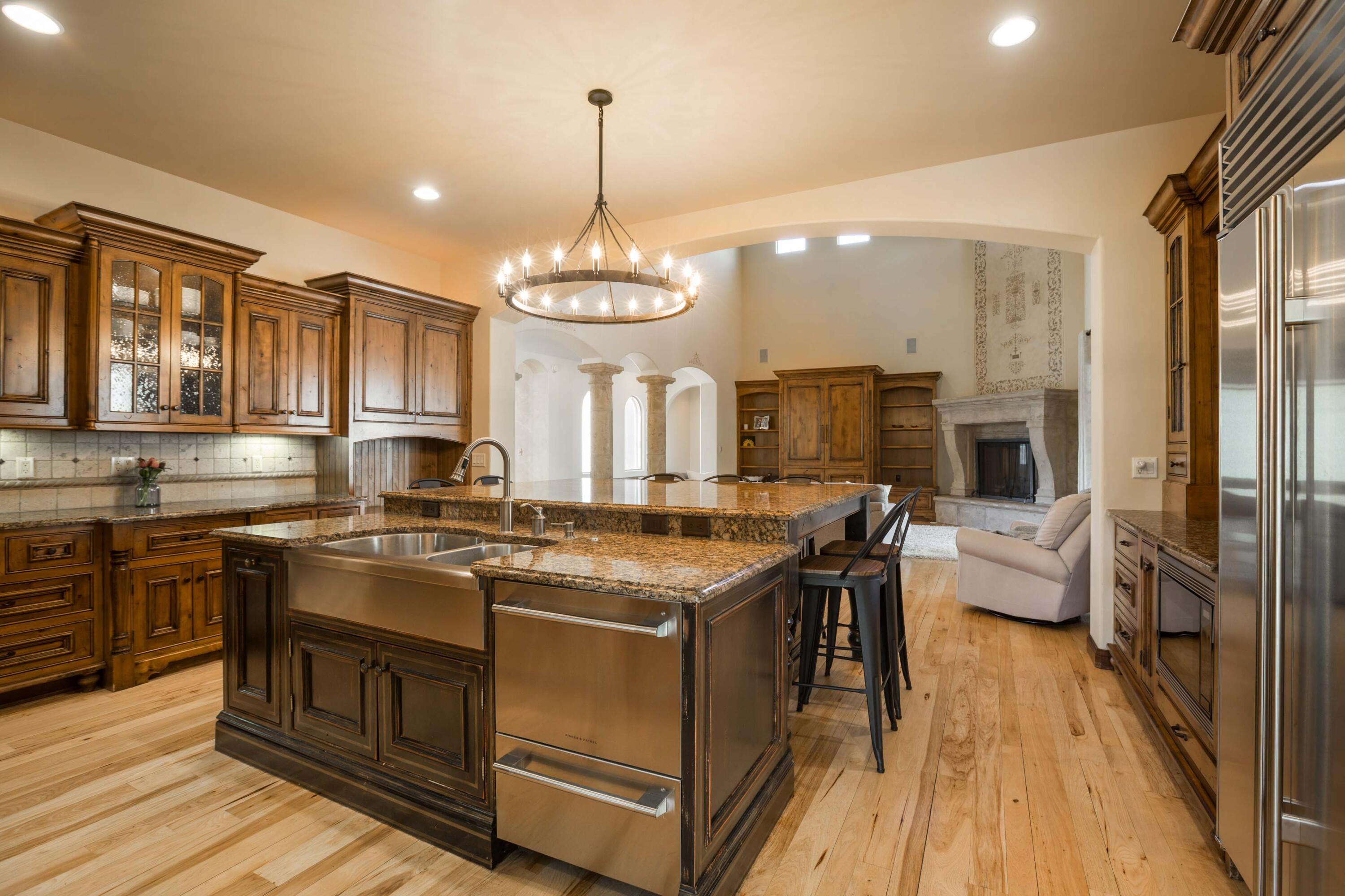 8800 Tiffany Bud Court NE