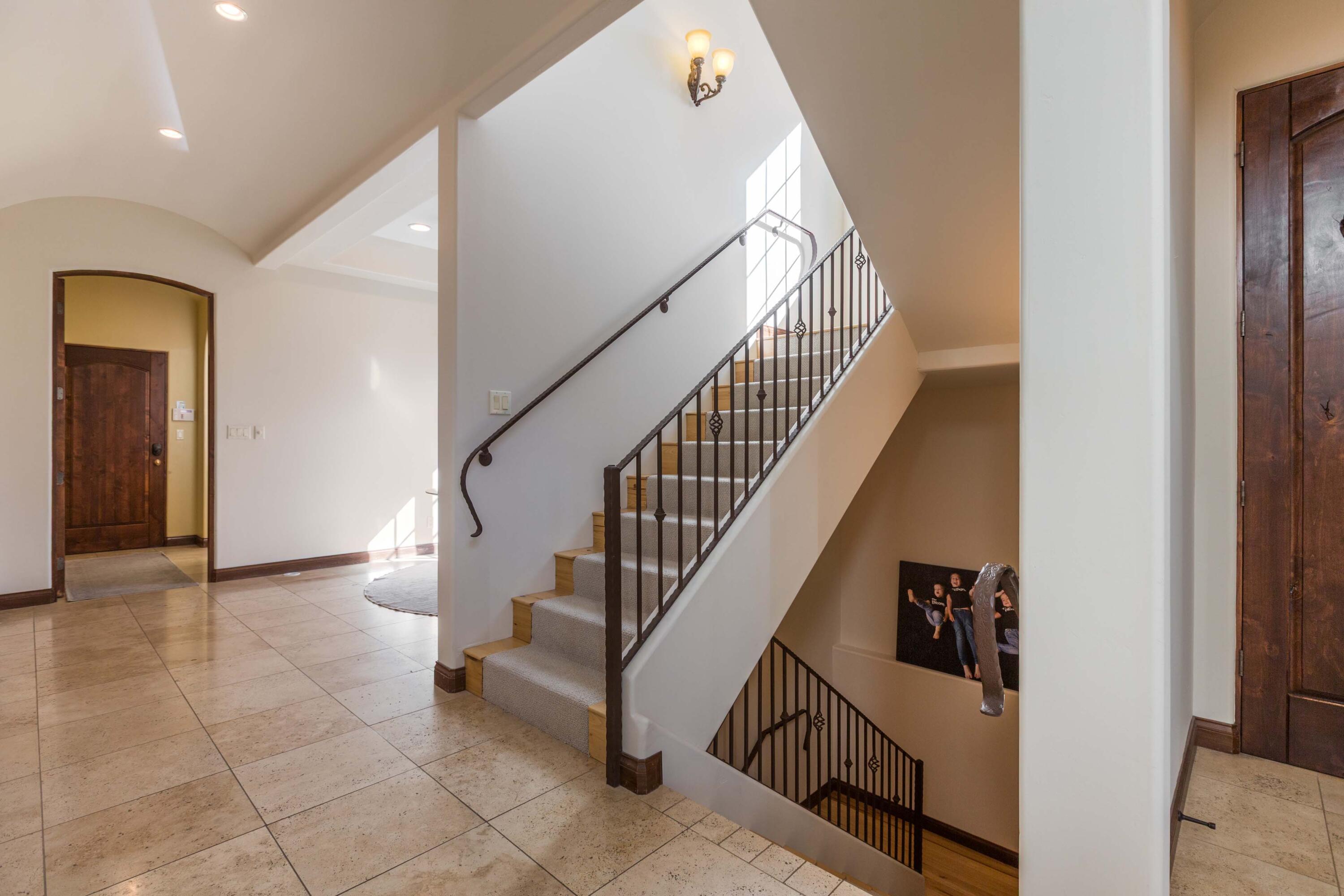 8800 Tiffany Bud Court NE