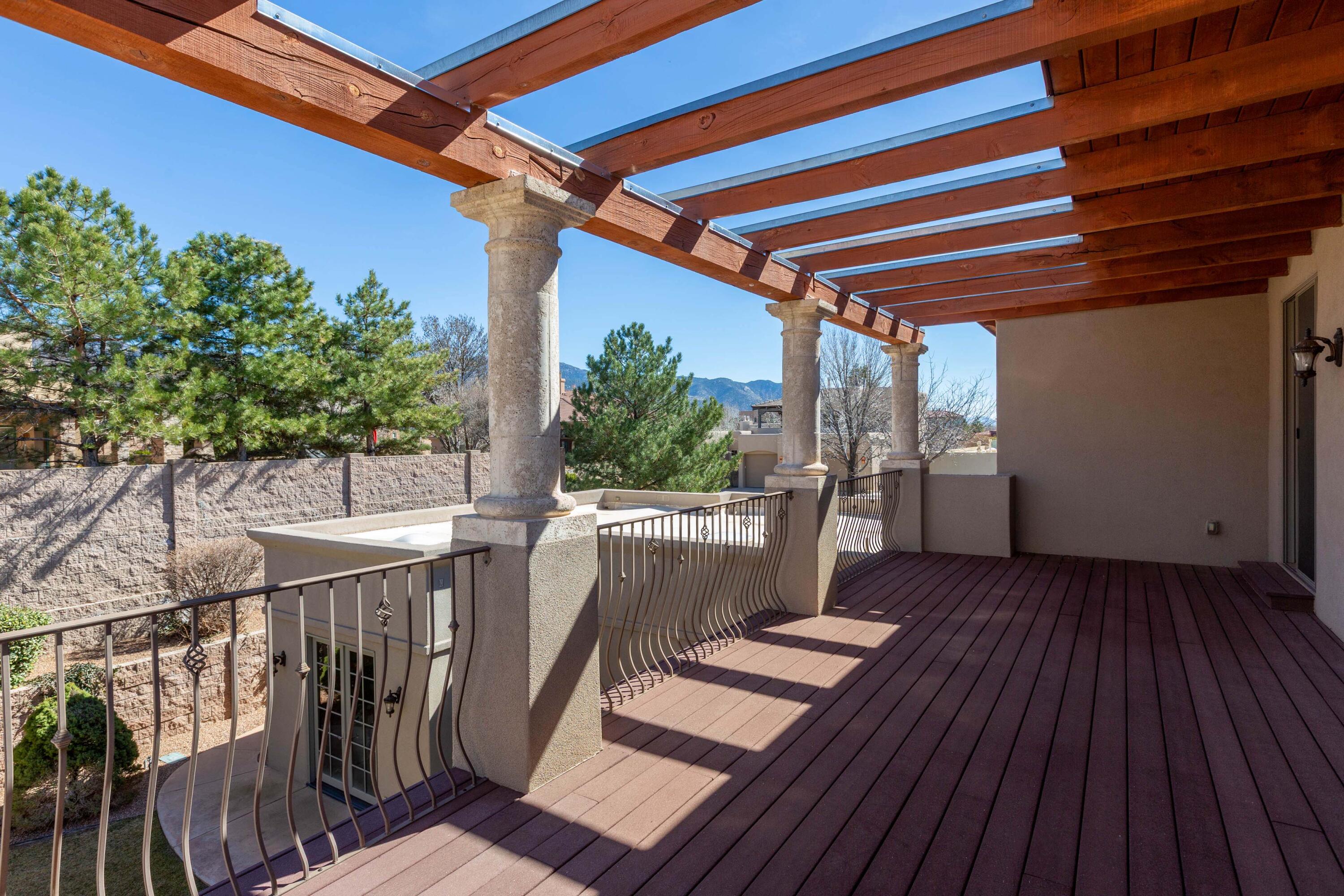 8800 Tiffany Bud Court NE