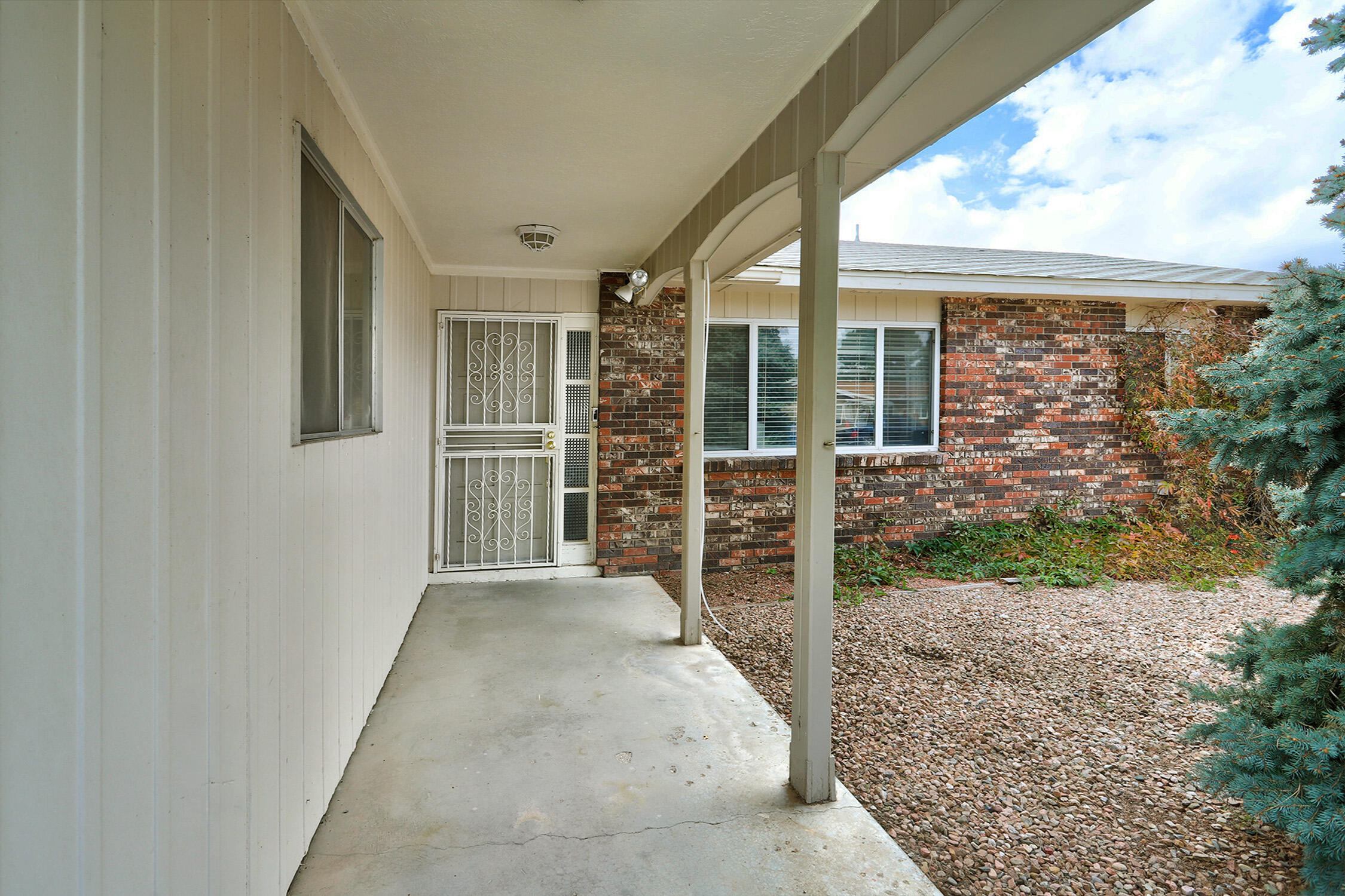 12108 Sierra Grande Avenue NE