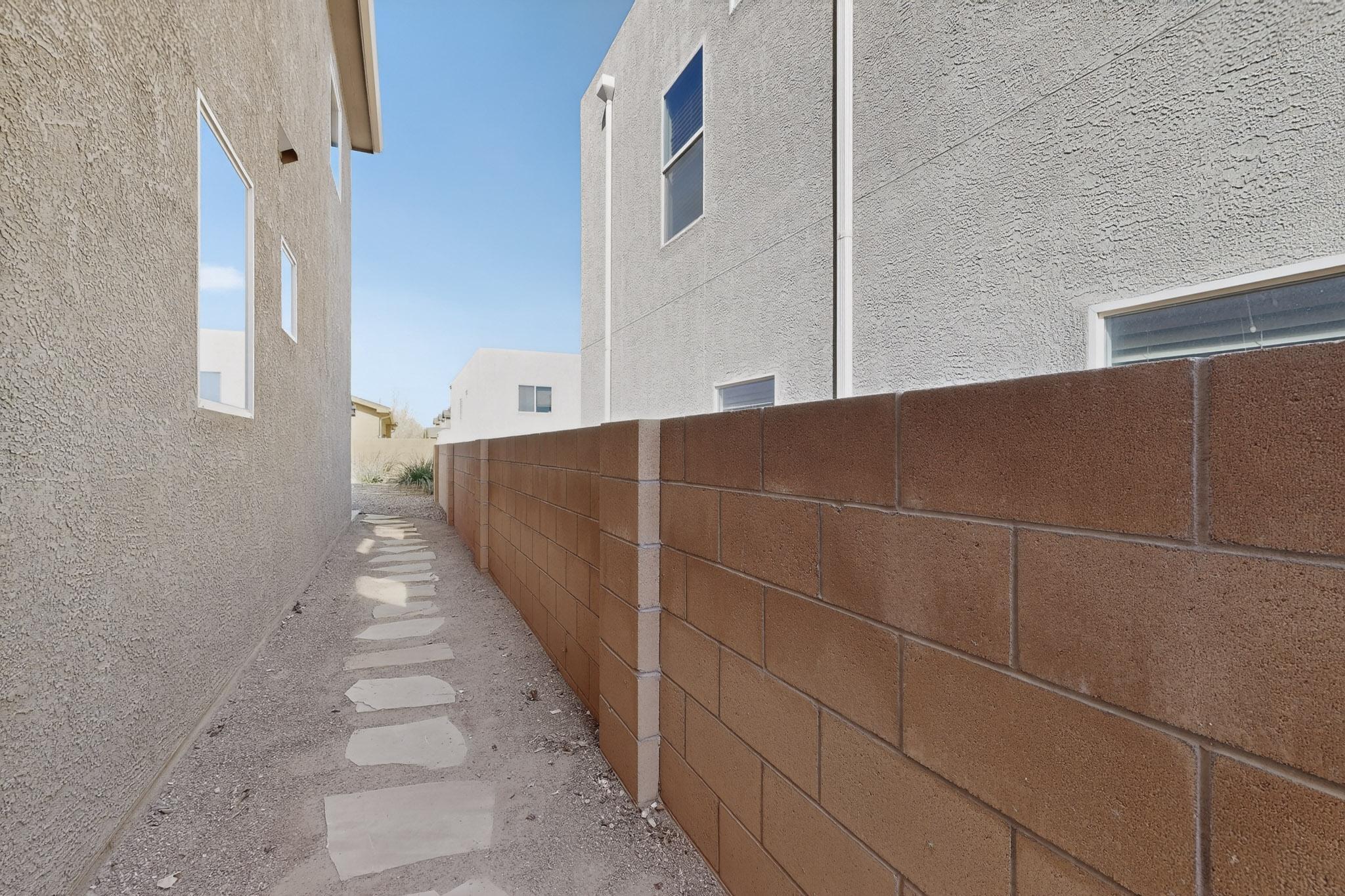 10639 Microlith Road SW